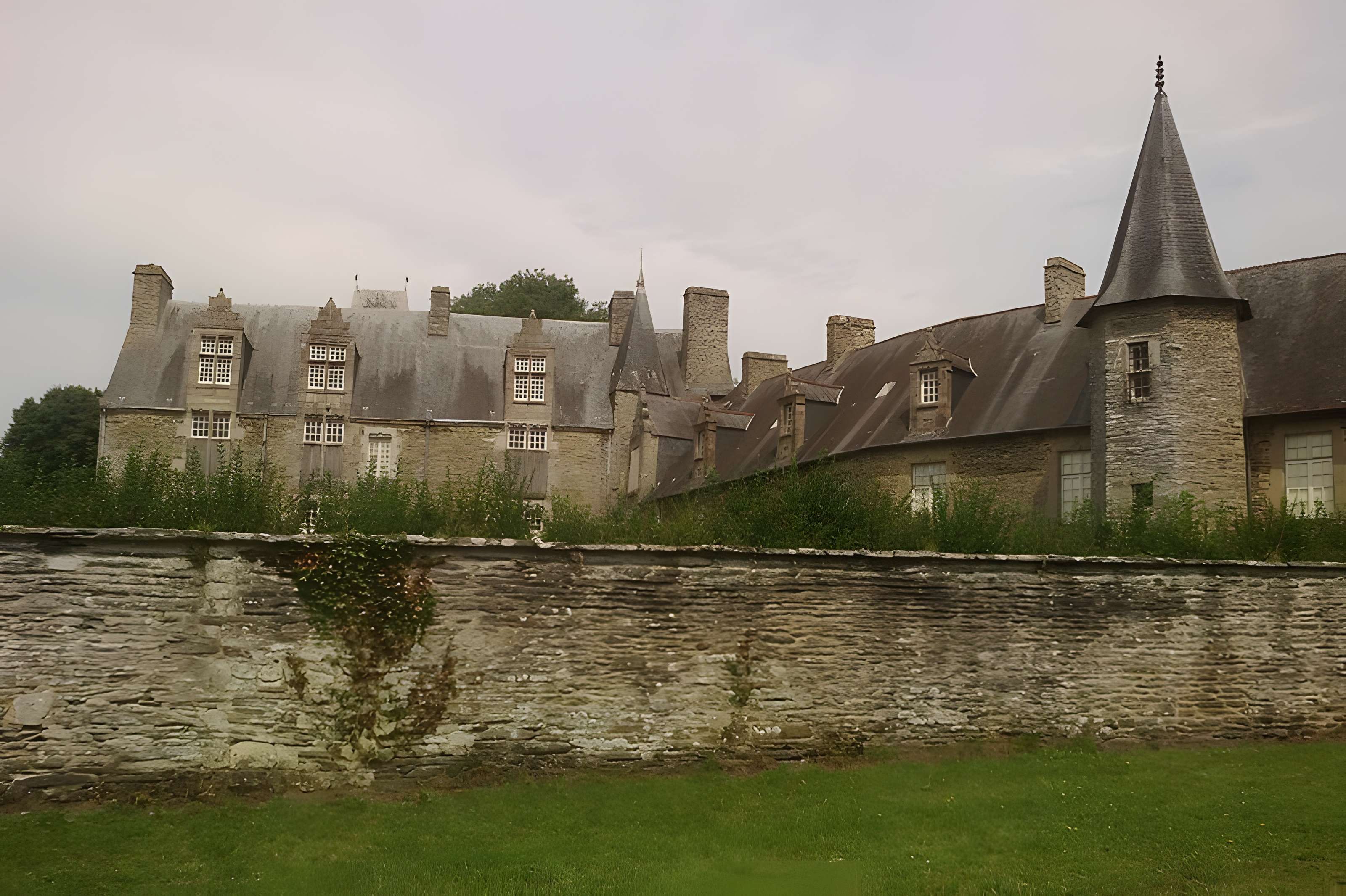 Château de Saint-Pierre-de-Semilly 