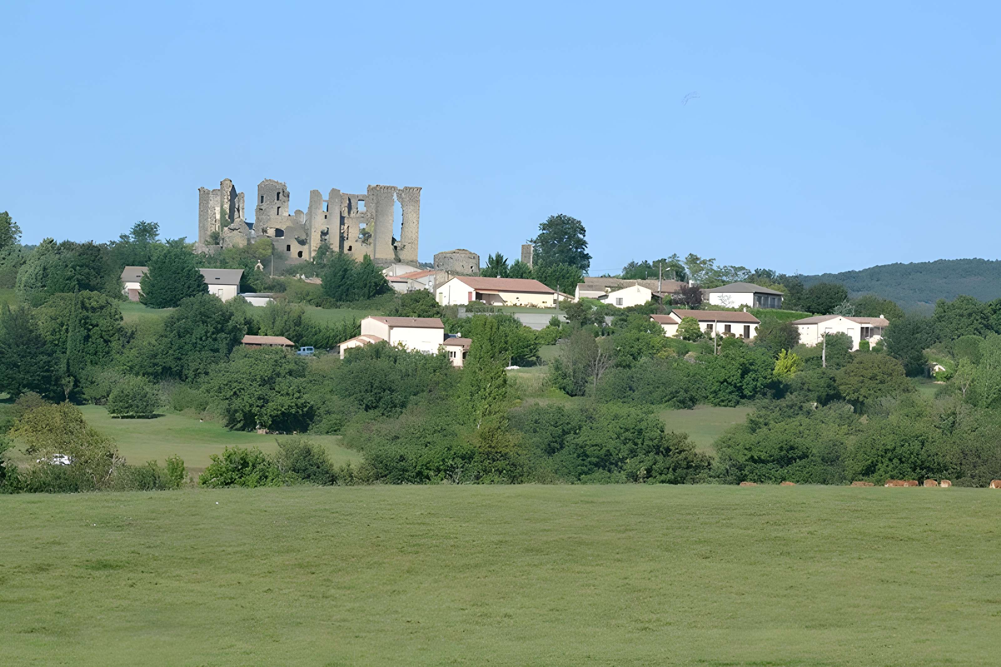 Château de Lagarde dans l'Ariège