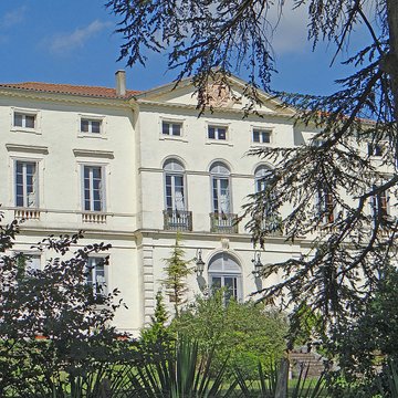 chateau de saint sulpice a la sauvetat sur lede