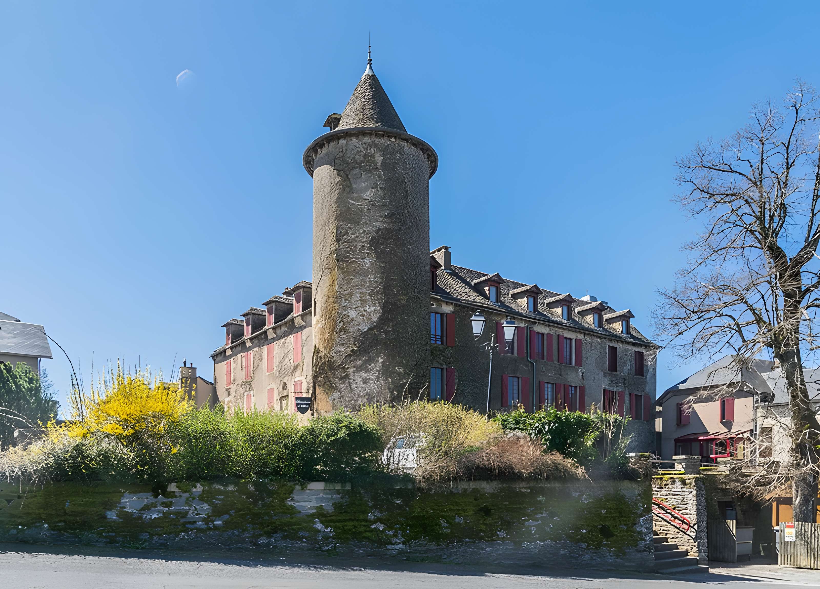 Château de Salles-Curan