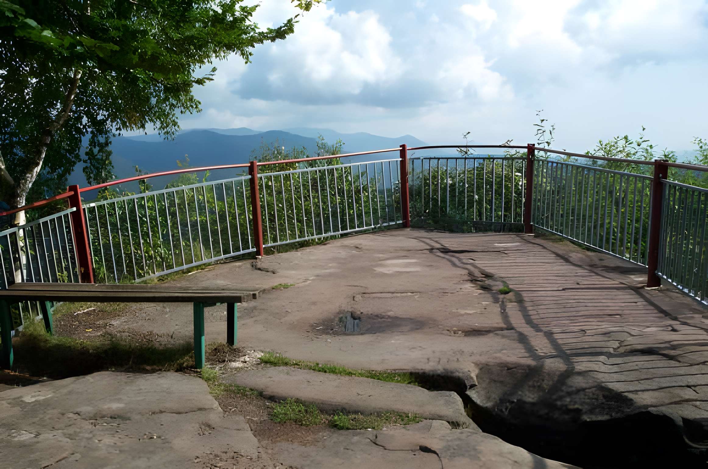 Ruines du château Salm