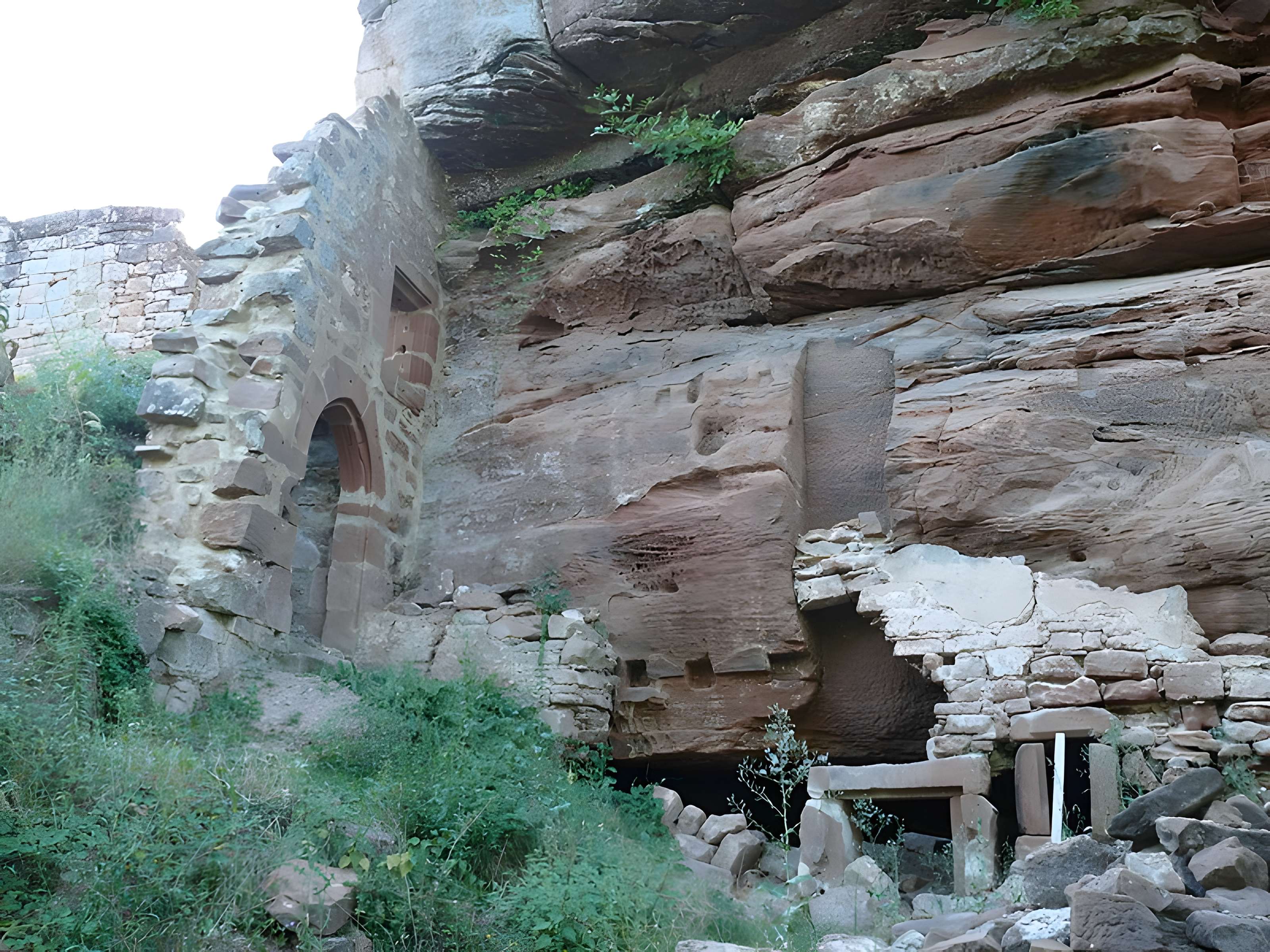 Ruines du château de Schoeneck