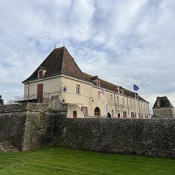 Château de Sennecey-le-Grand