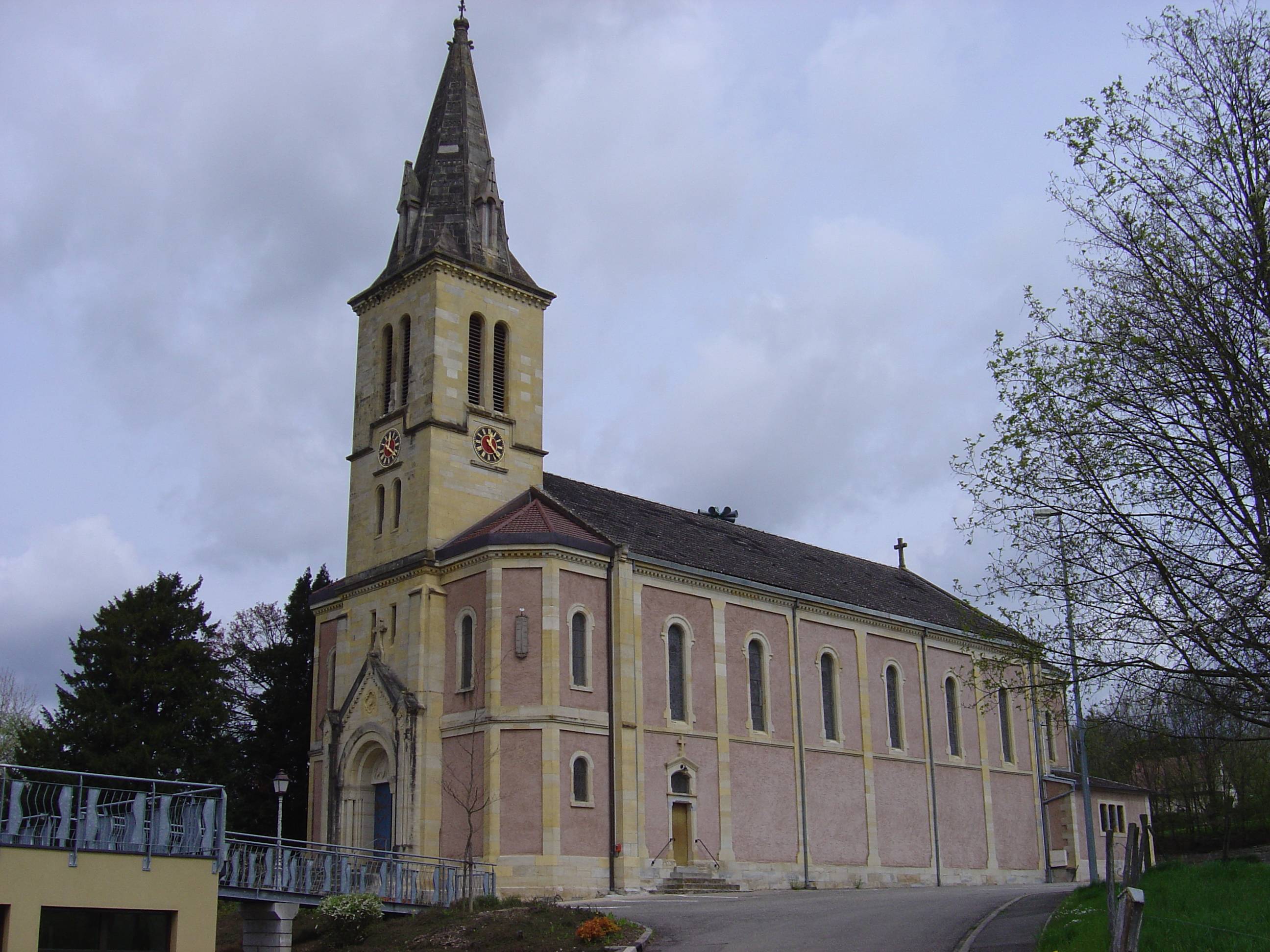 Photo de Église du Sacré-Cœur de Jettingen
