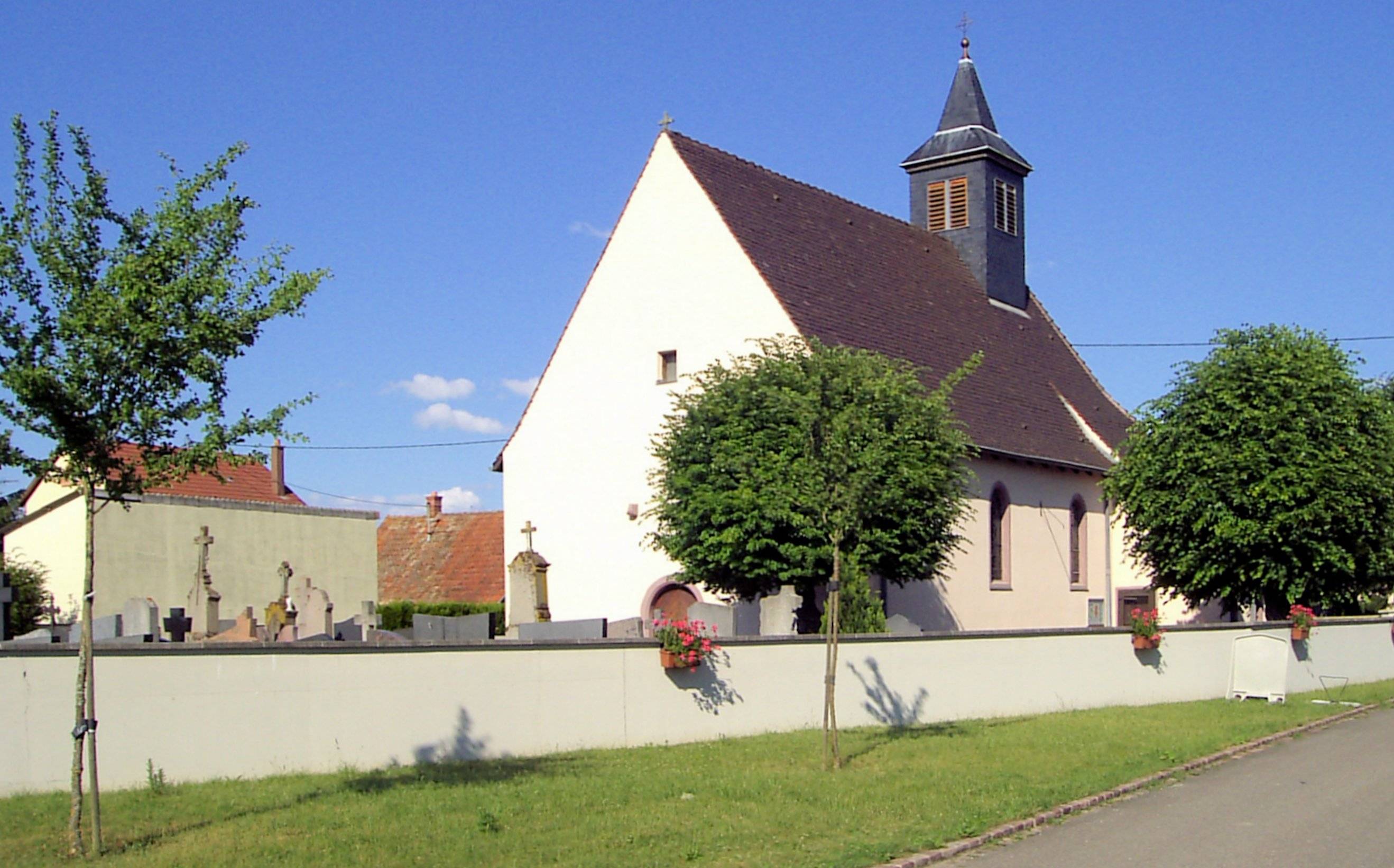 Photo de Iglesia de Santa Clara de Roggenhouse