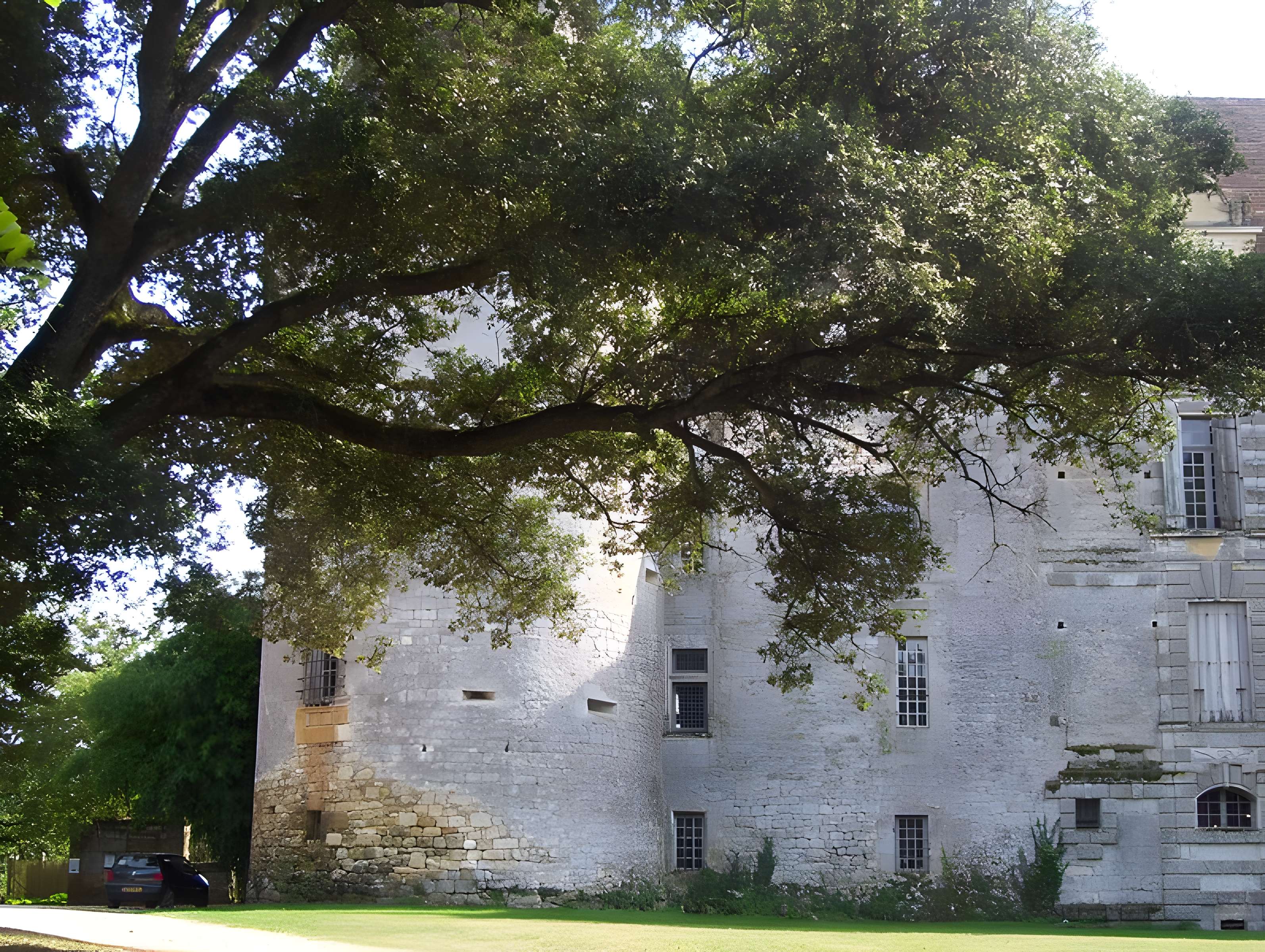 Château de Lanquais