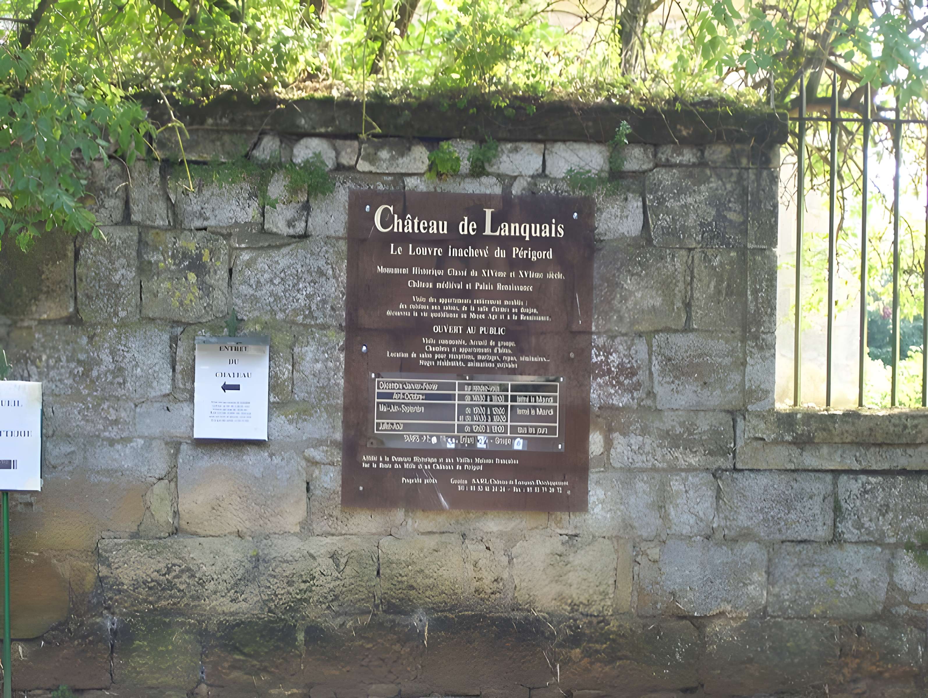 Château de Lanquais