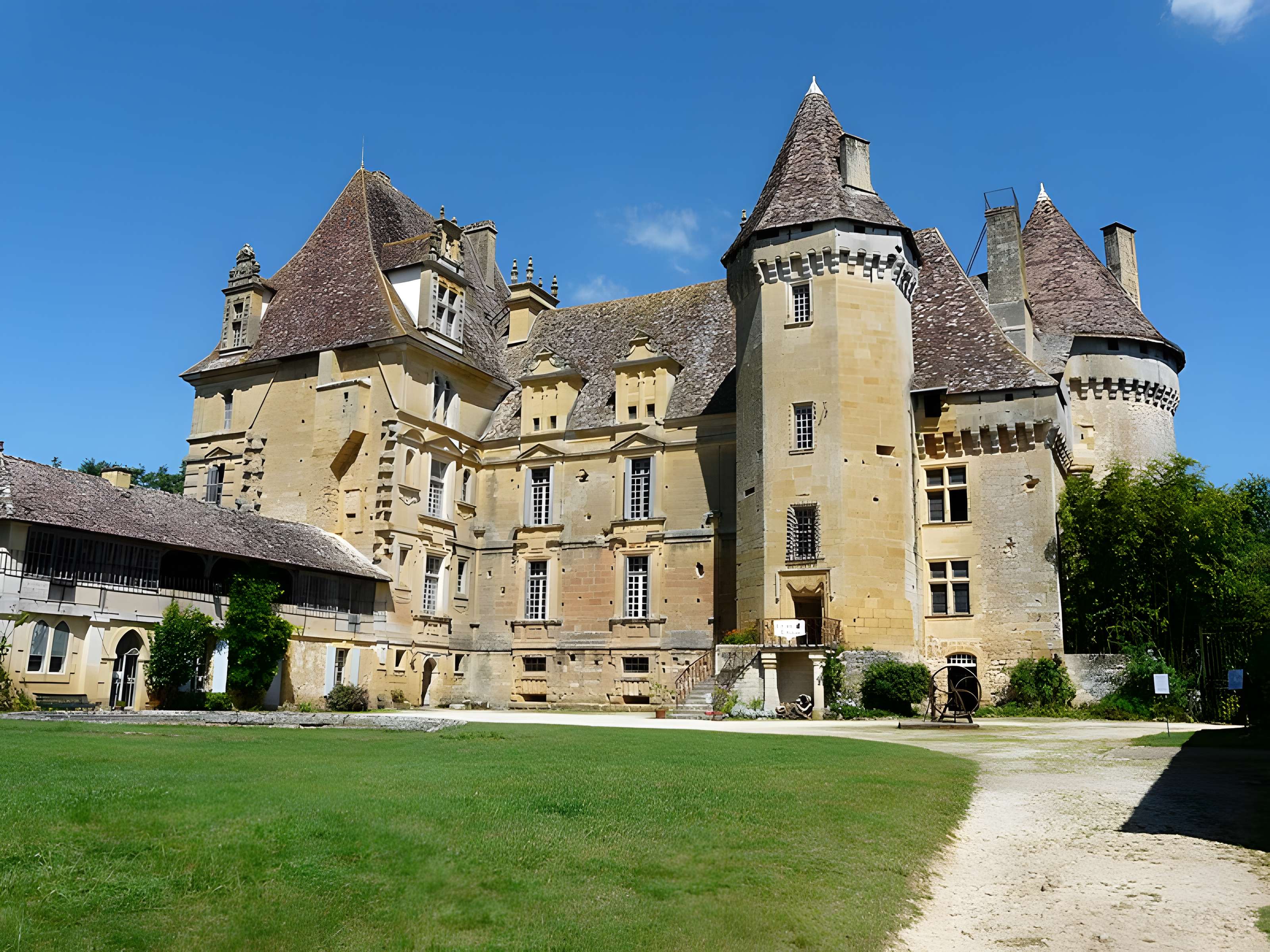 Château de Lanquais