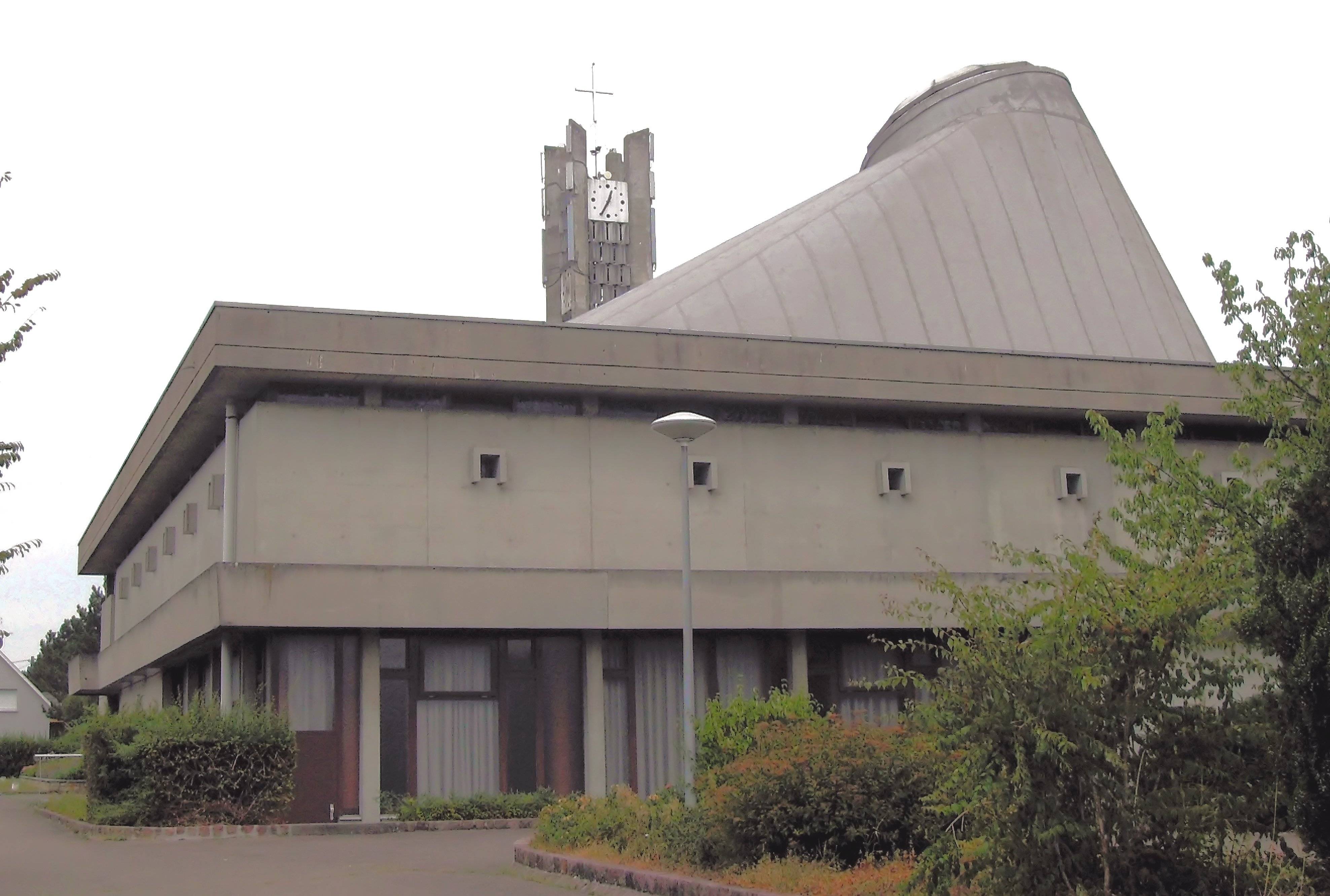 Photo de Église Saint-Pierre de Saint-Louis-la-Chaussée
