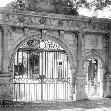 Château de Surgères