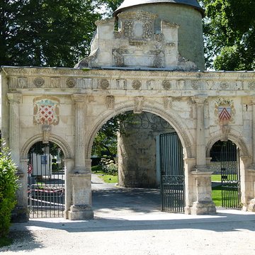 Château de Surgères