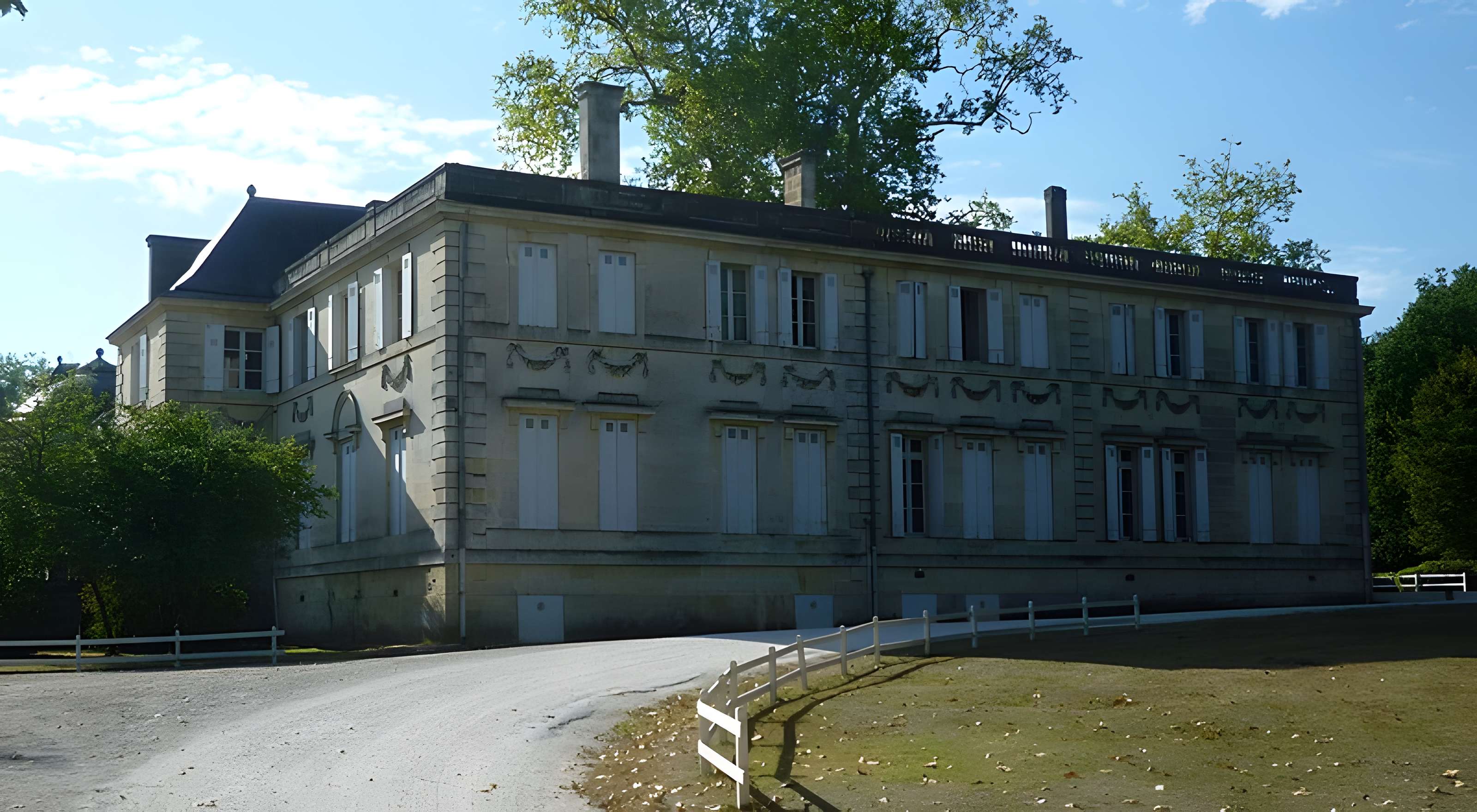 Château de Tauzia