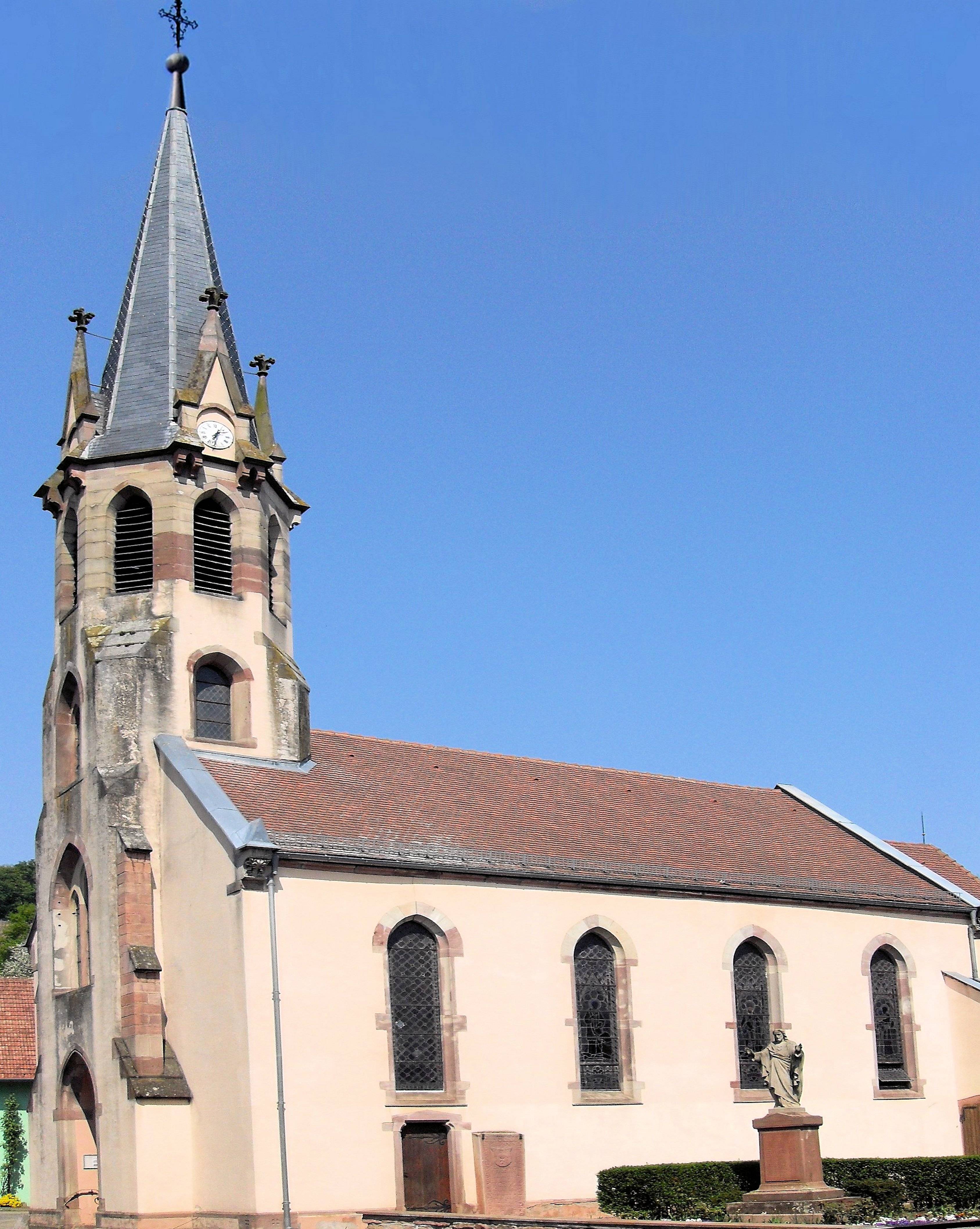 Photo de Kerk van Saint George en het Heilige Hart van Zimmerbach
