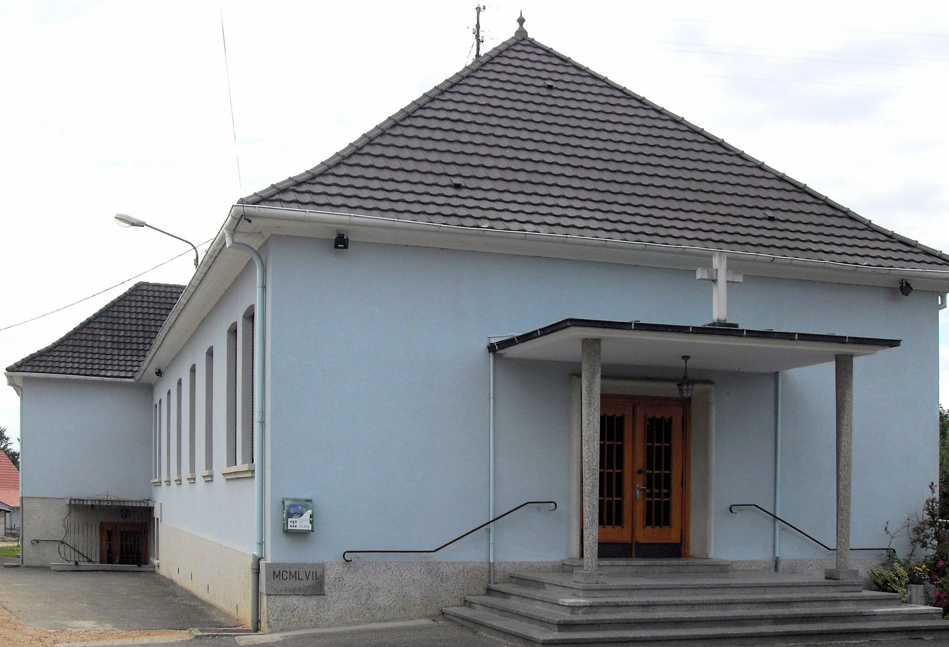 Photo de ボルケンホフのメノンエヴァンゲル教会