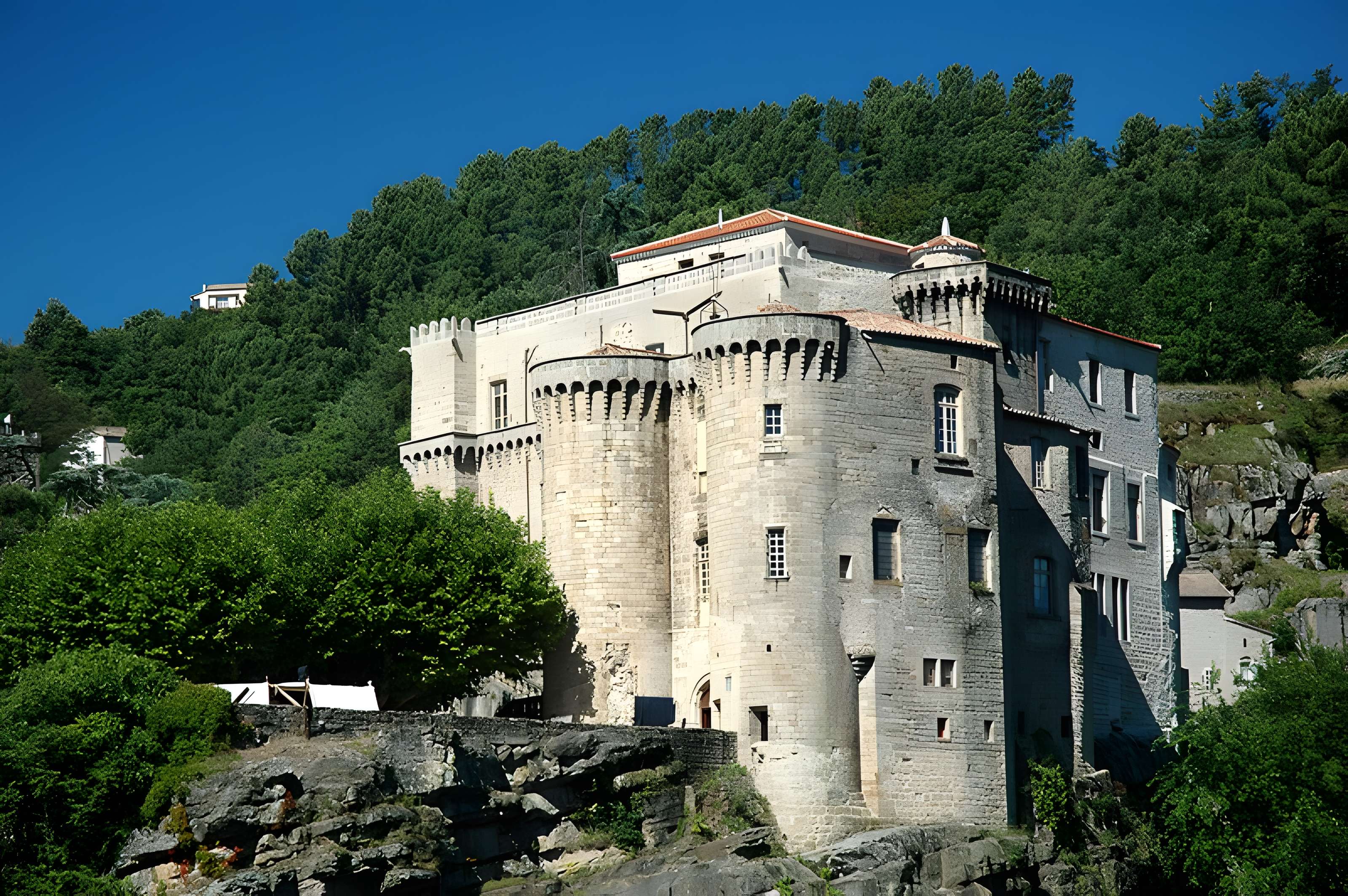 Château de Largentière
