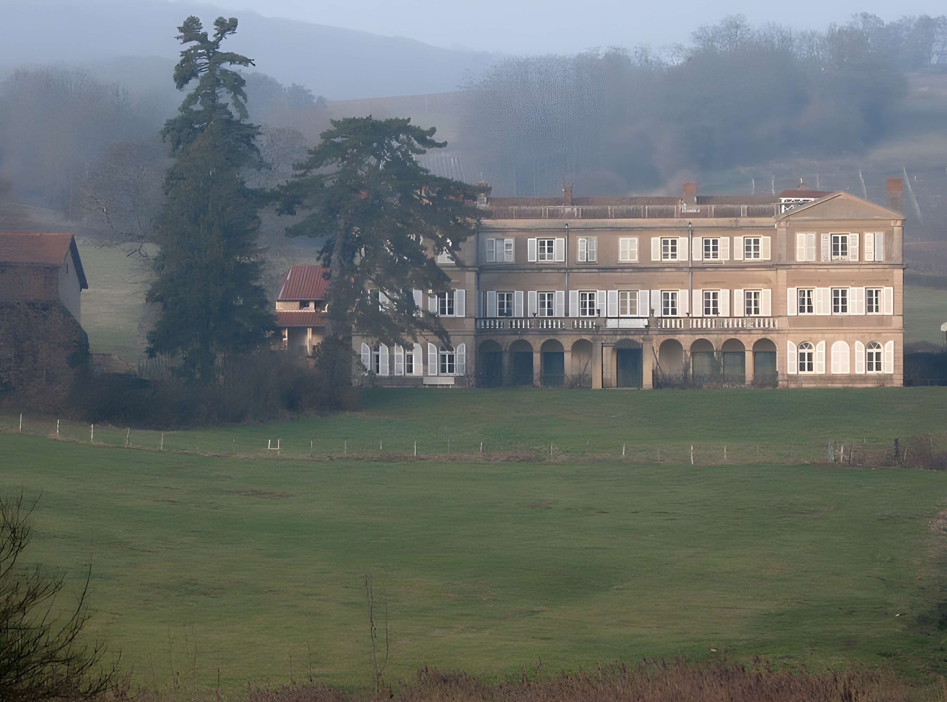 Château de Vaux-sous-Targe 