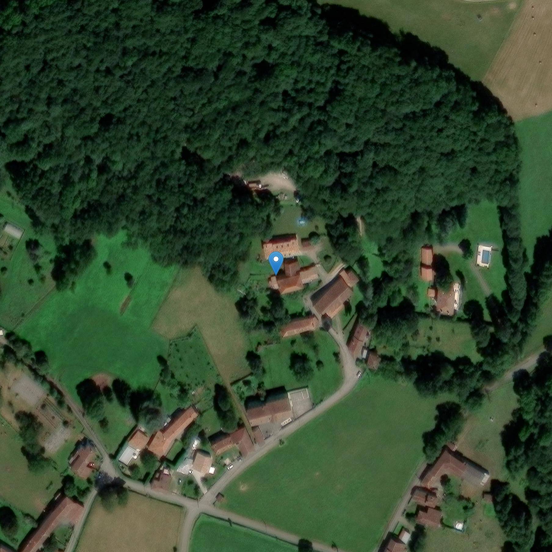 Photo de エスタデンの聖ニコラス教会