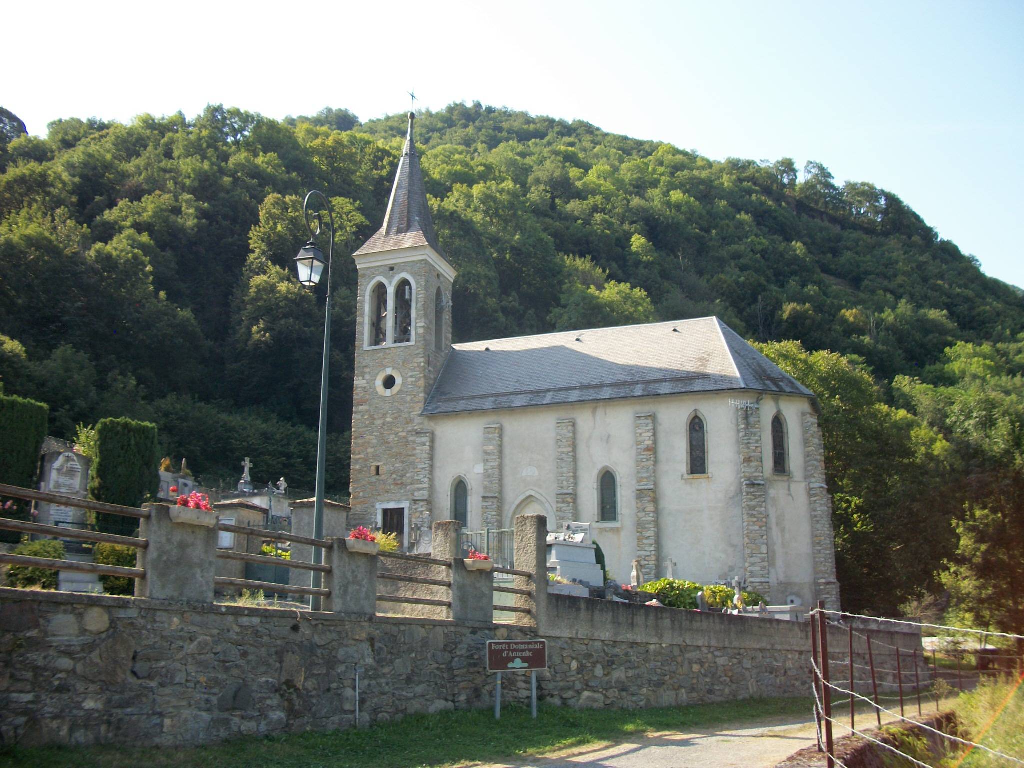 Photo de Église Saint-Jean-Baptiste de Lège