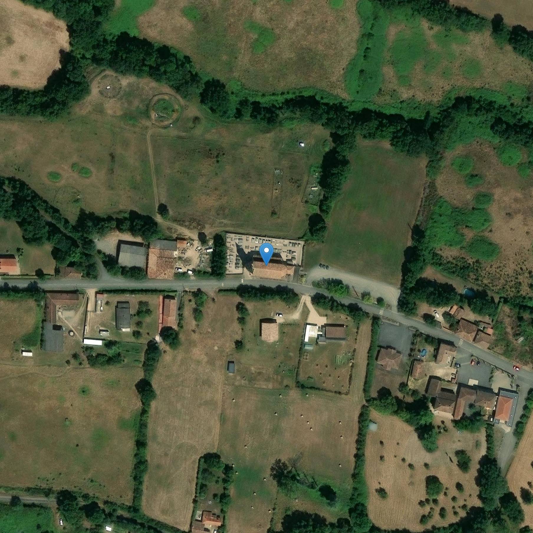 Photo de モラスの聖ロッハ教会