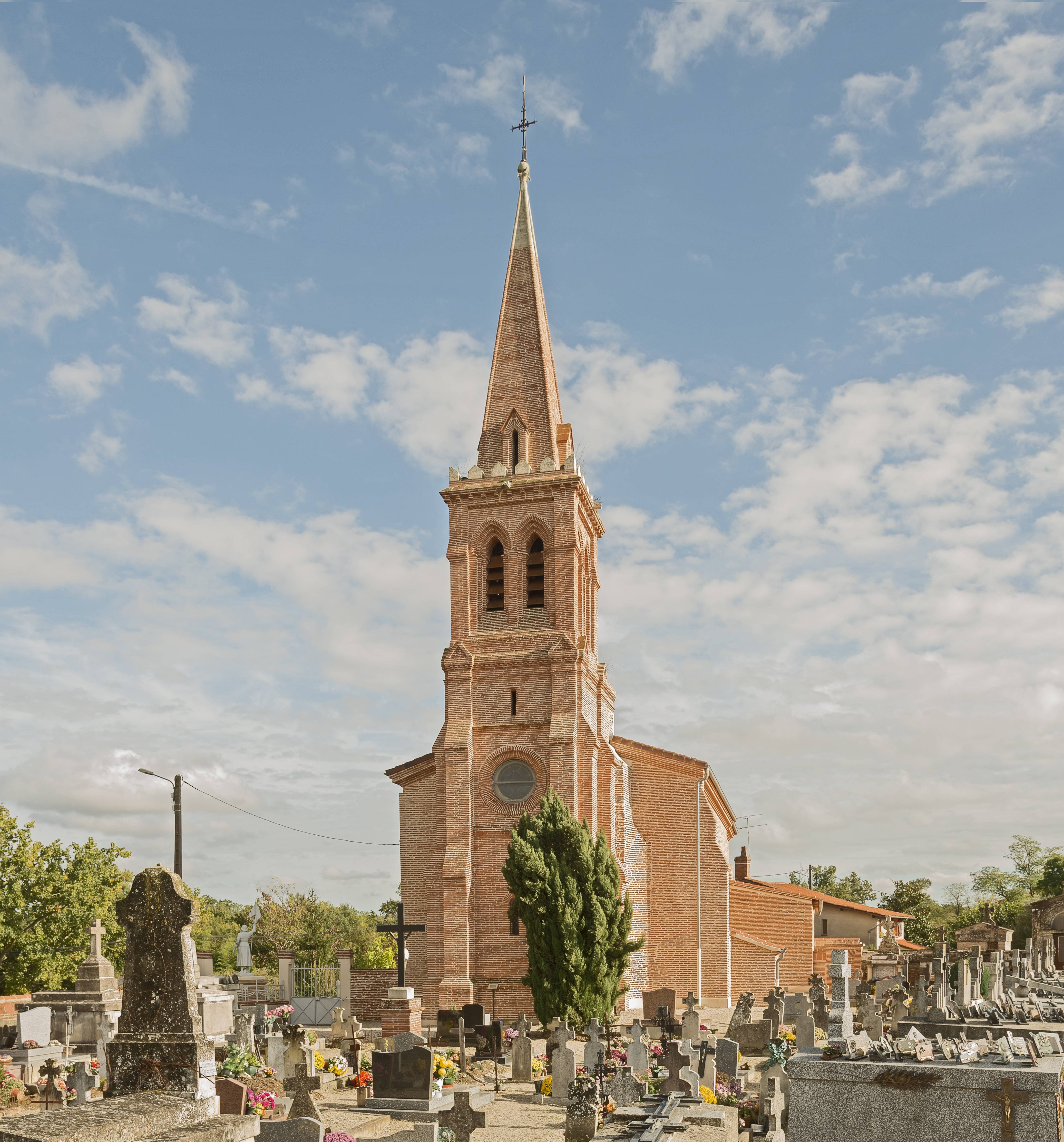 Photo de 马格纳纳克圣彼得教堂