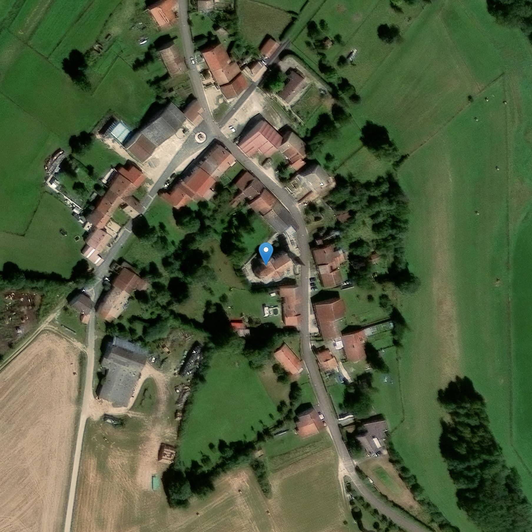 Photo de Saint Pierre de Laneuville-au-Bois Kirche