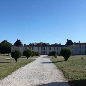 chateau du douhet