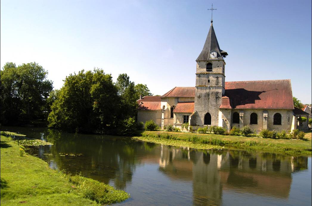 Photo de Kirche von Vouécourt