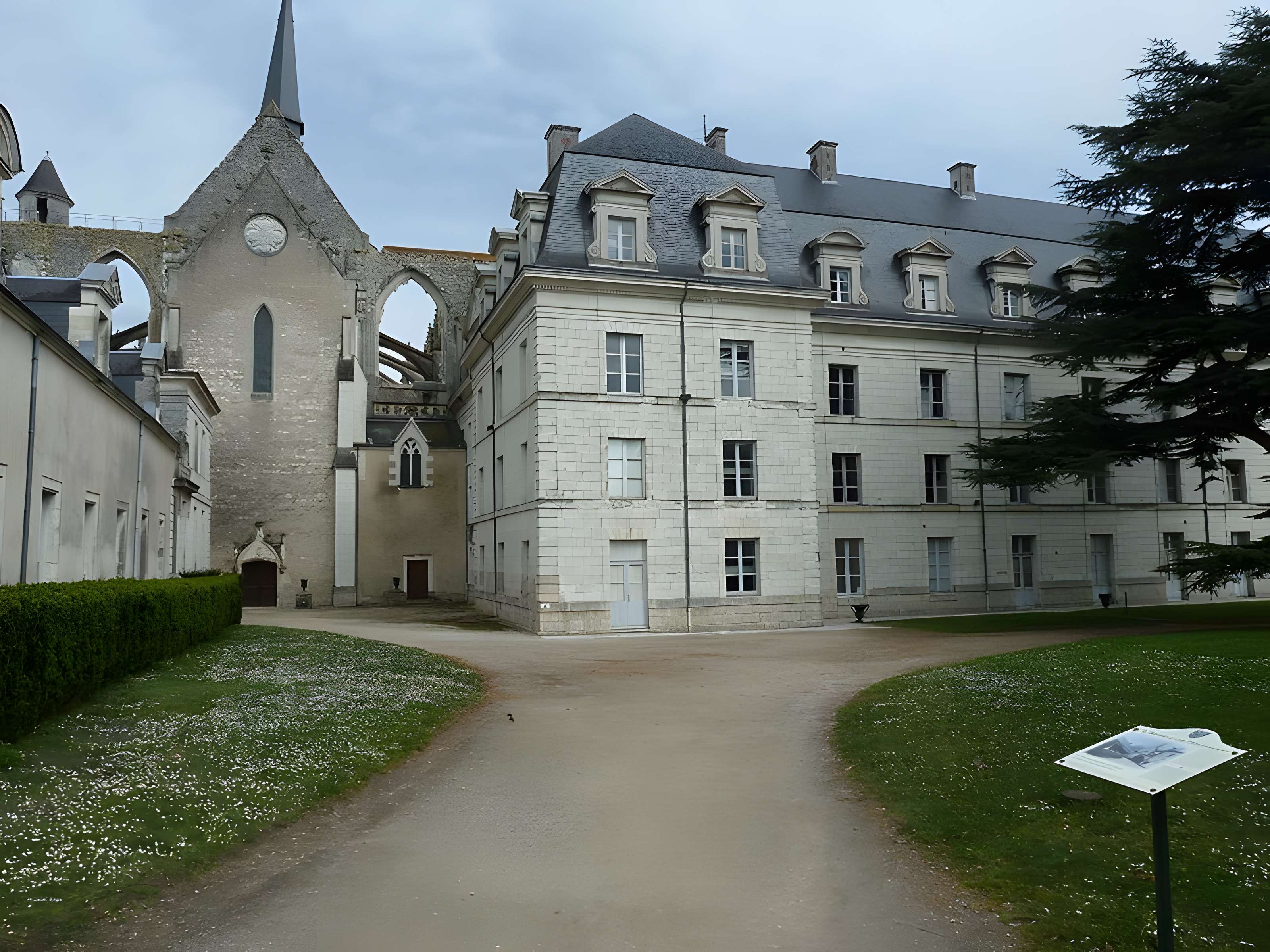 Abbaye de Pontlevoy