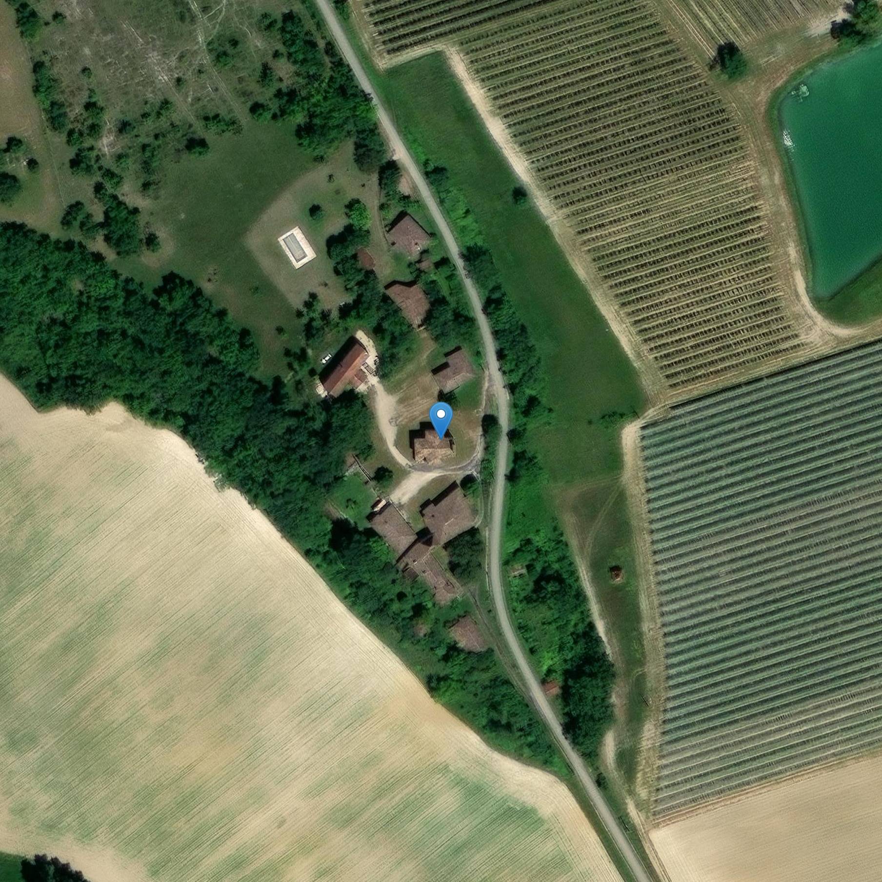 Photo de 拉卡布雷特圣贝诺伊教会