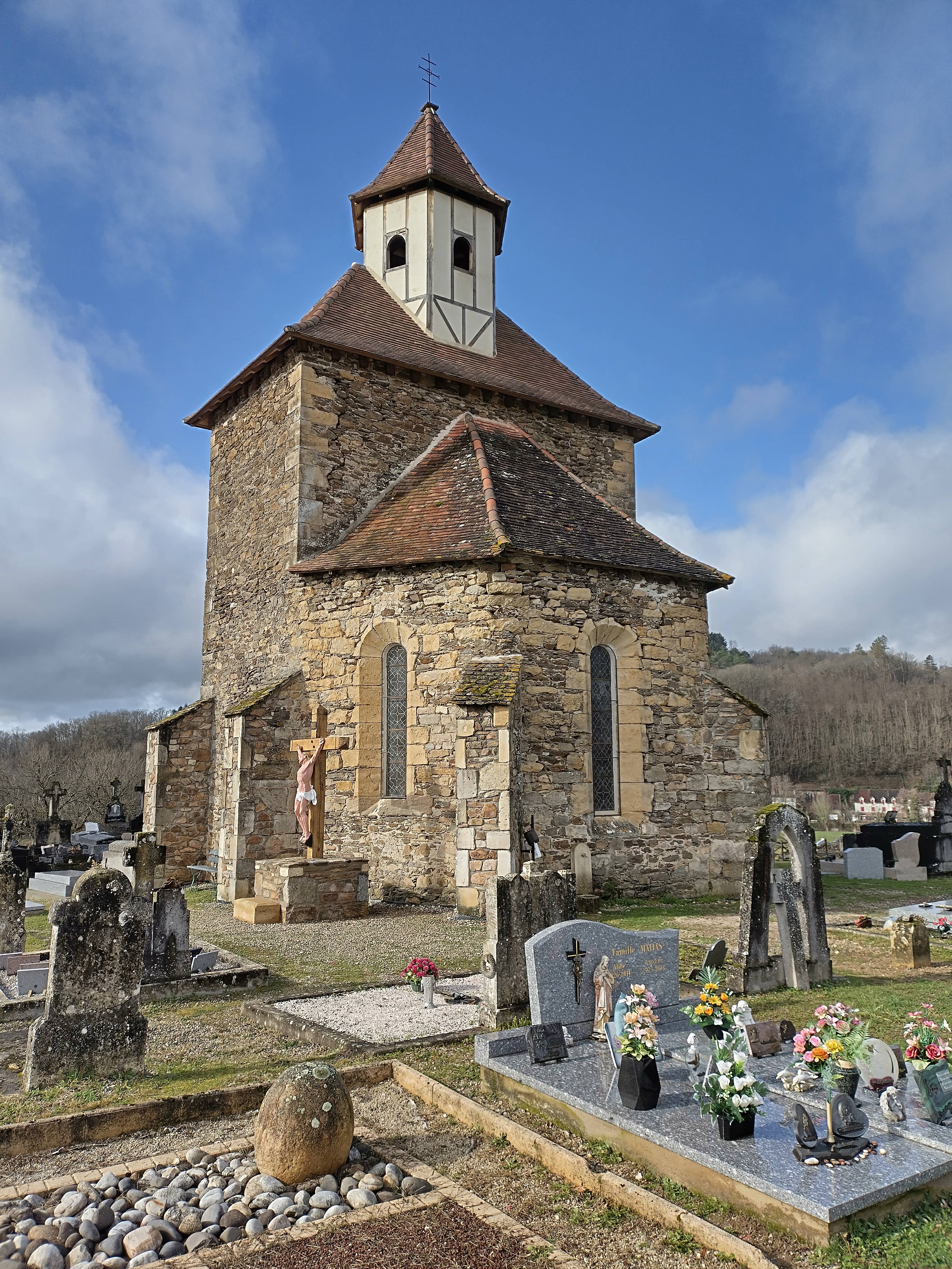 Photo de Notre-Dame de la Bessonie Church