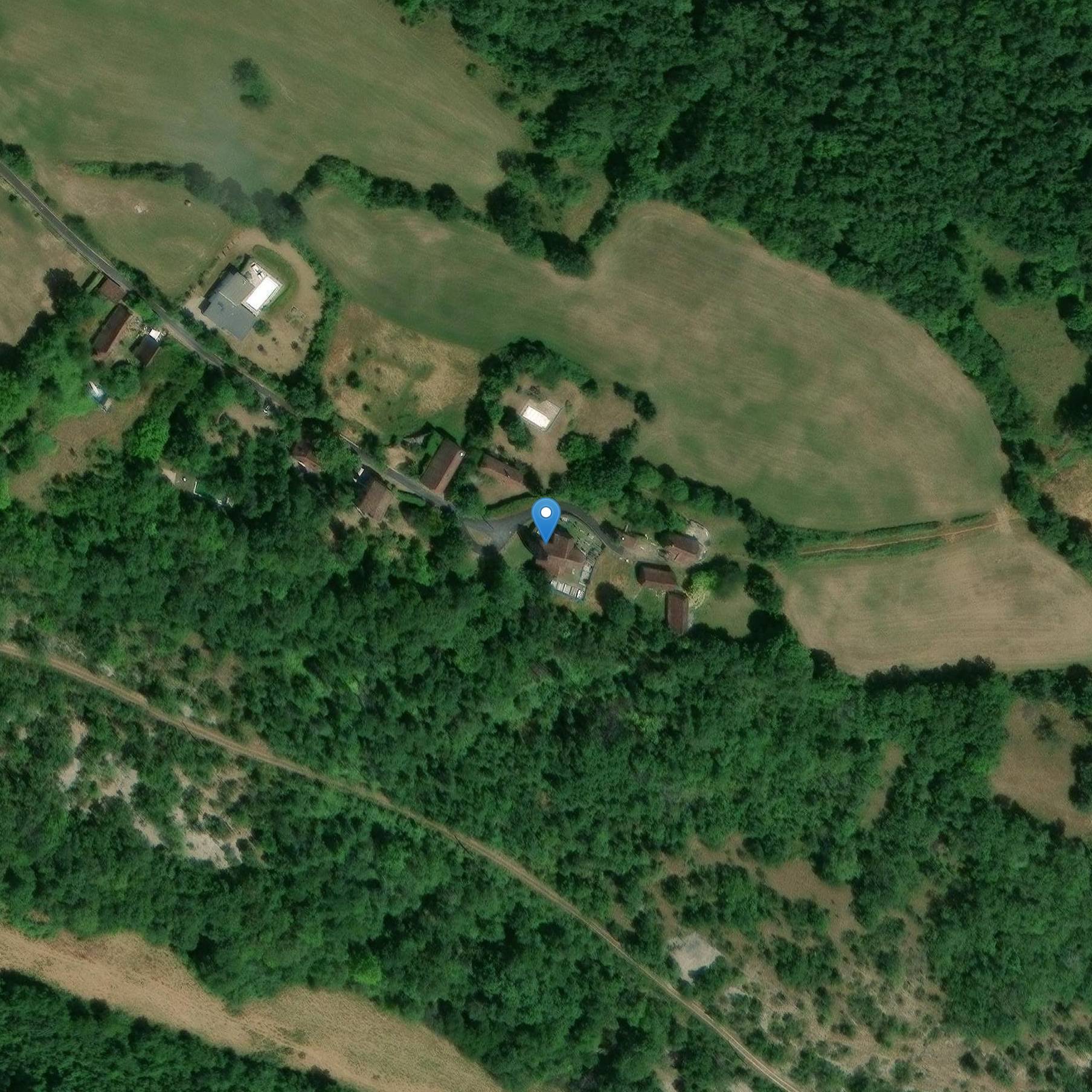 Photo de 圣马丁-德维尔斯法奇教堂