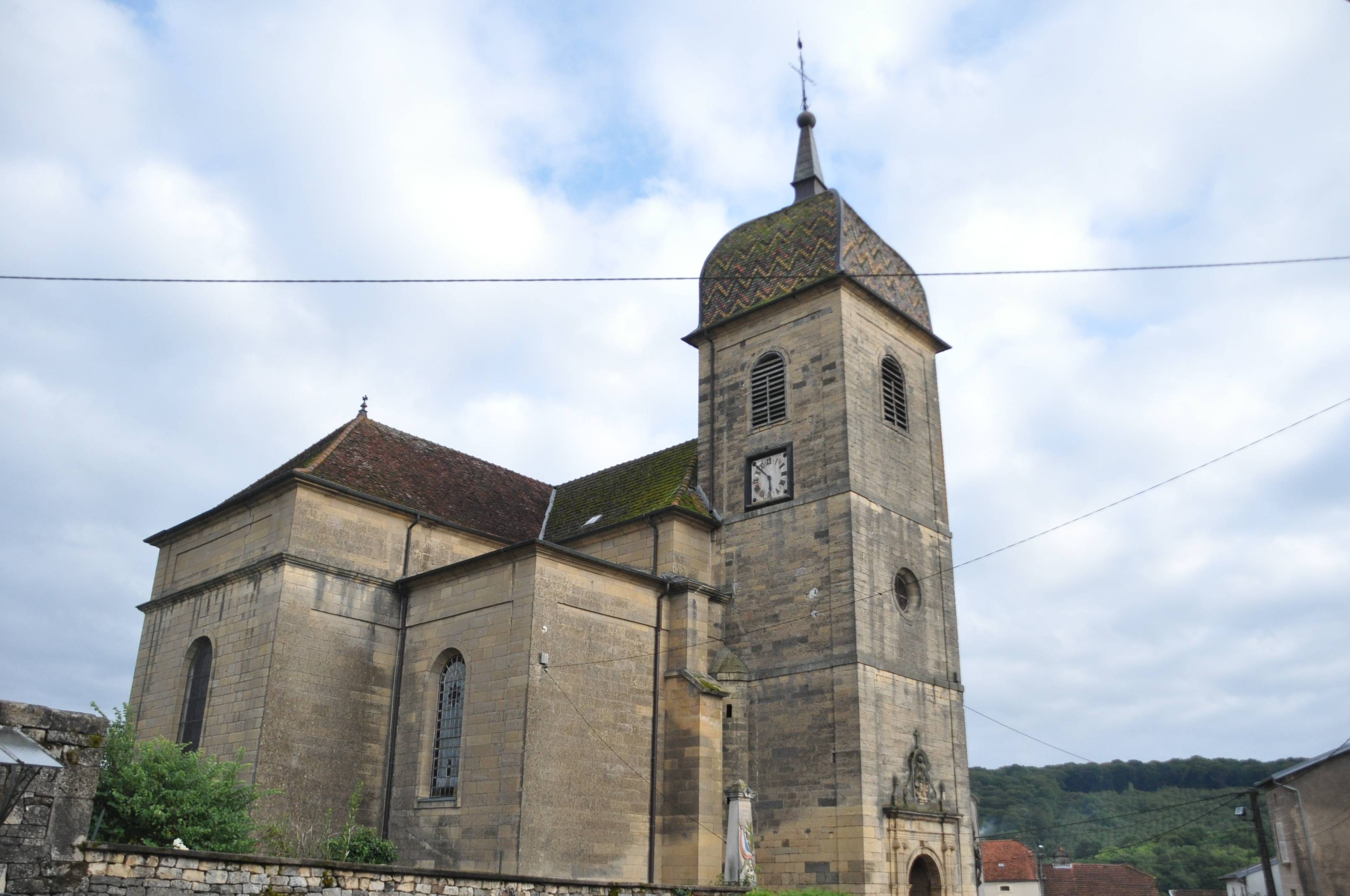 Photo de Iglesia de la Asunción-de-Notre-Dame de Montigny-lès-Cherlieu