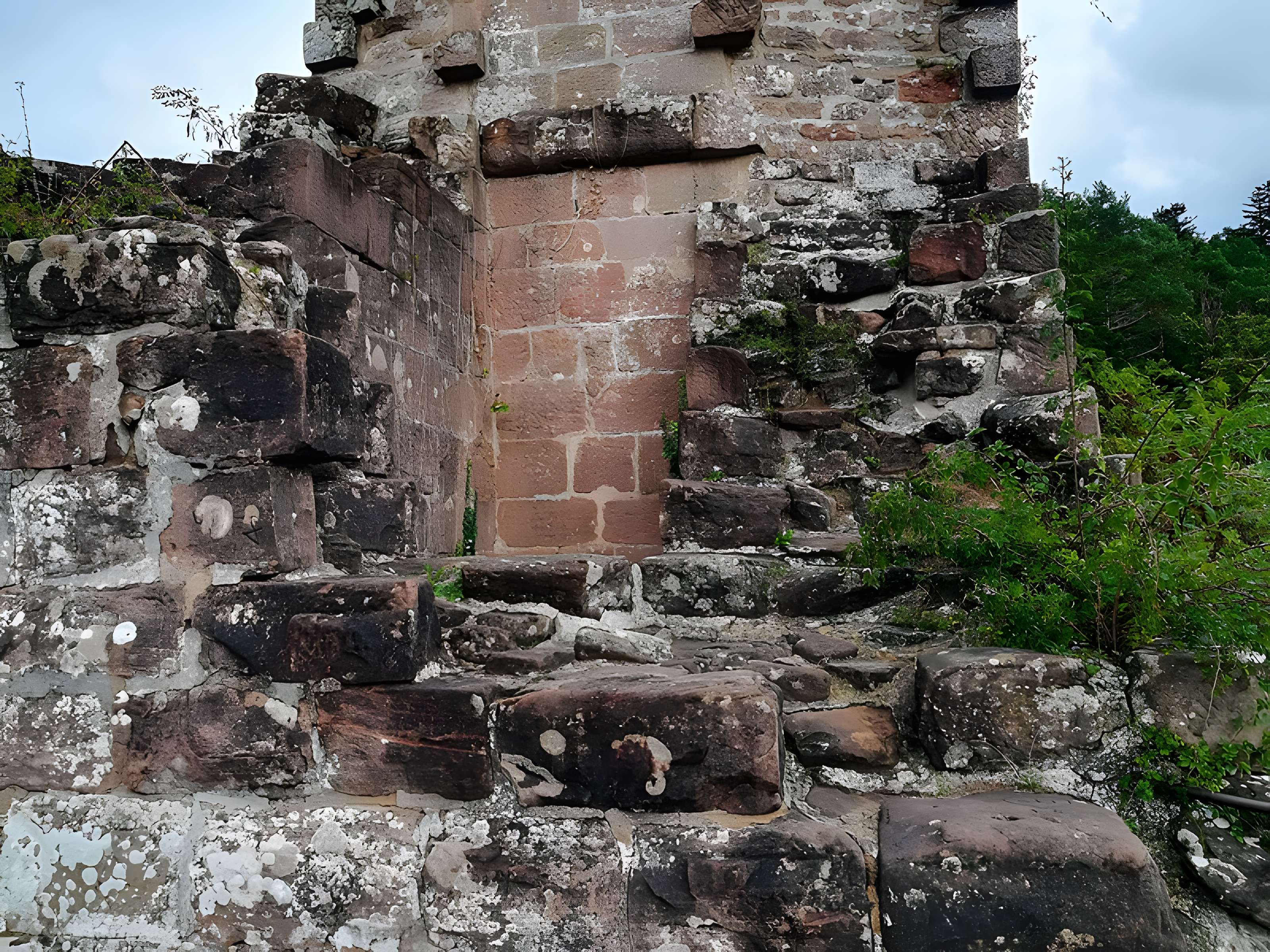 Ruines du château Wasigenstein