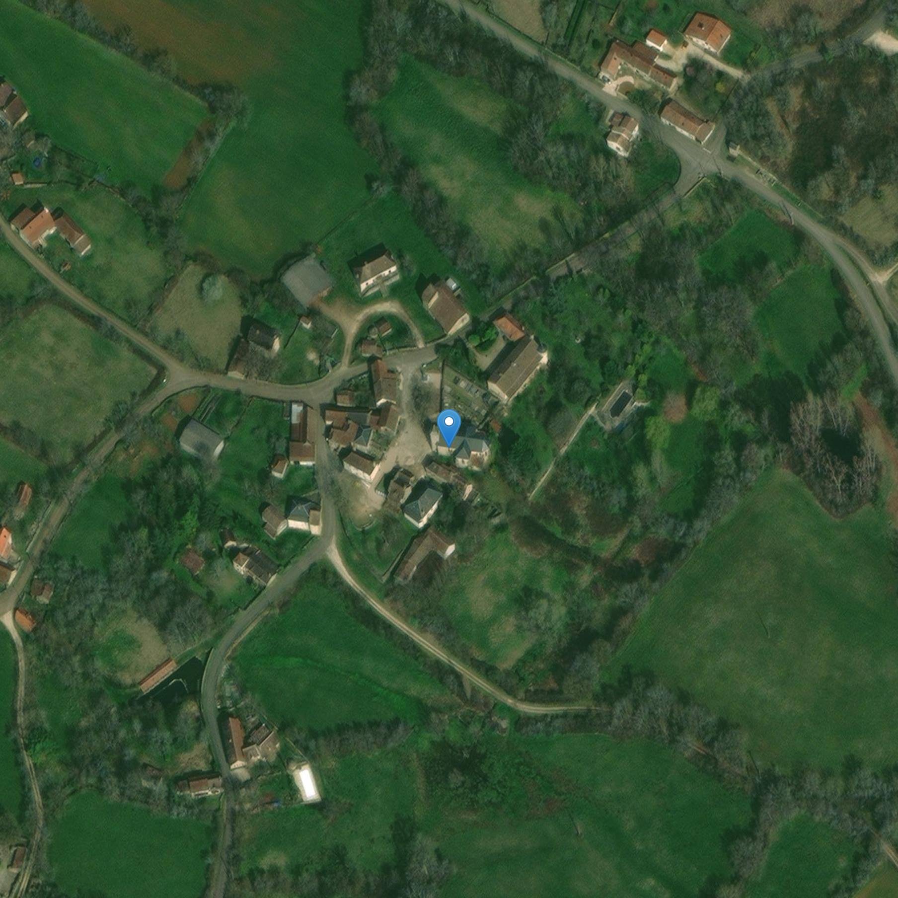 Photo de 聖マーティン・デ・サヤック教会