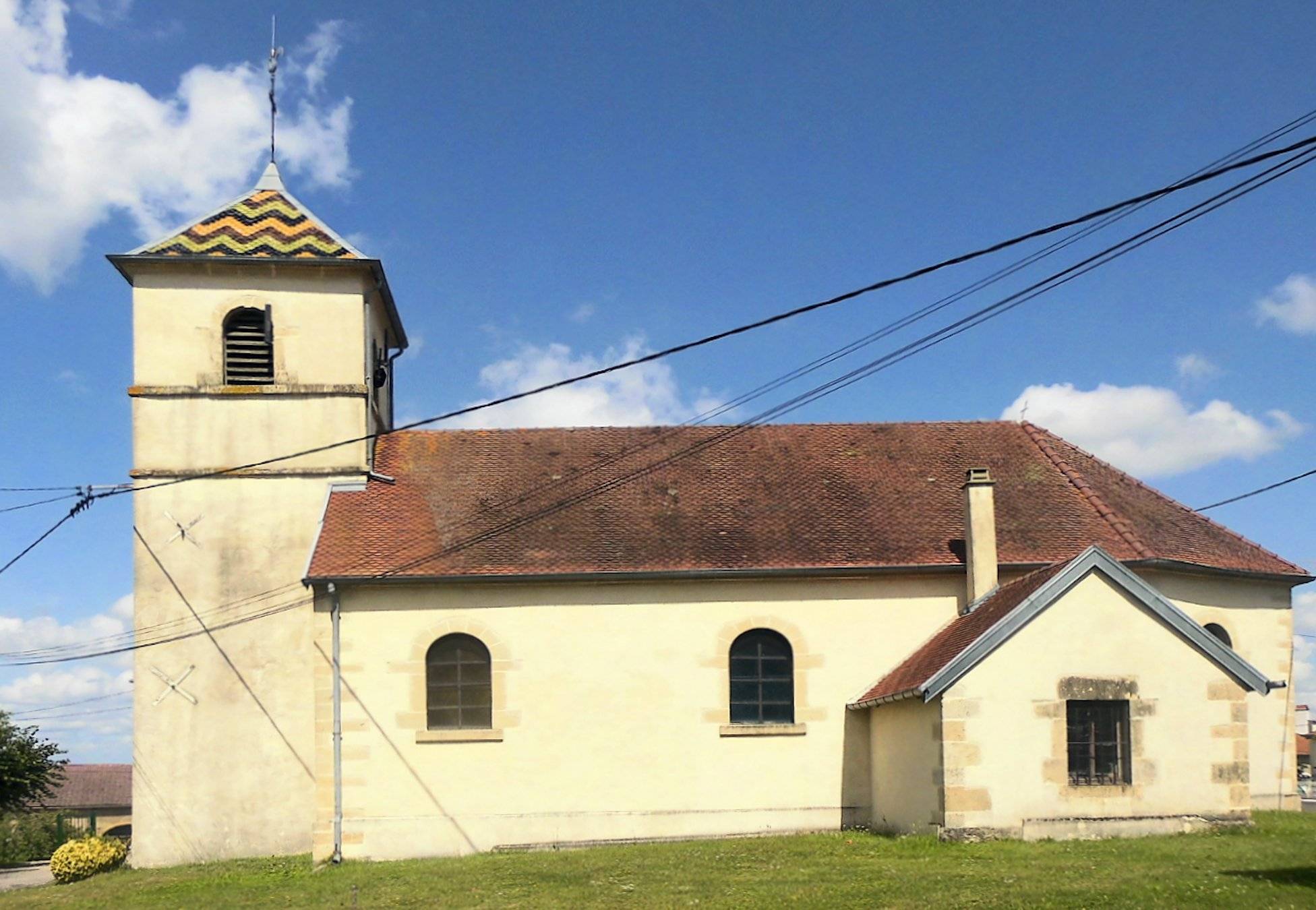 Photo de サポンクールの聖スーザンヌ教会