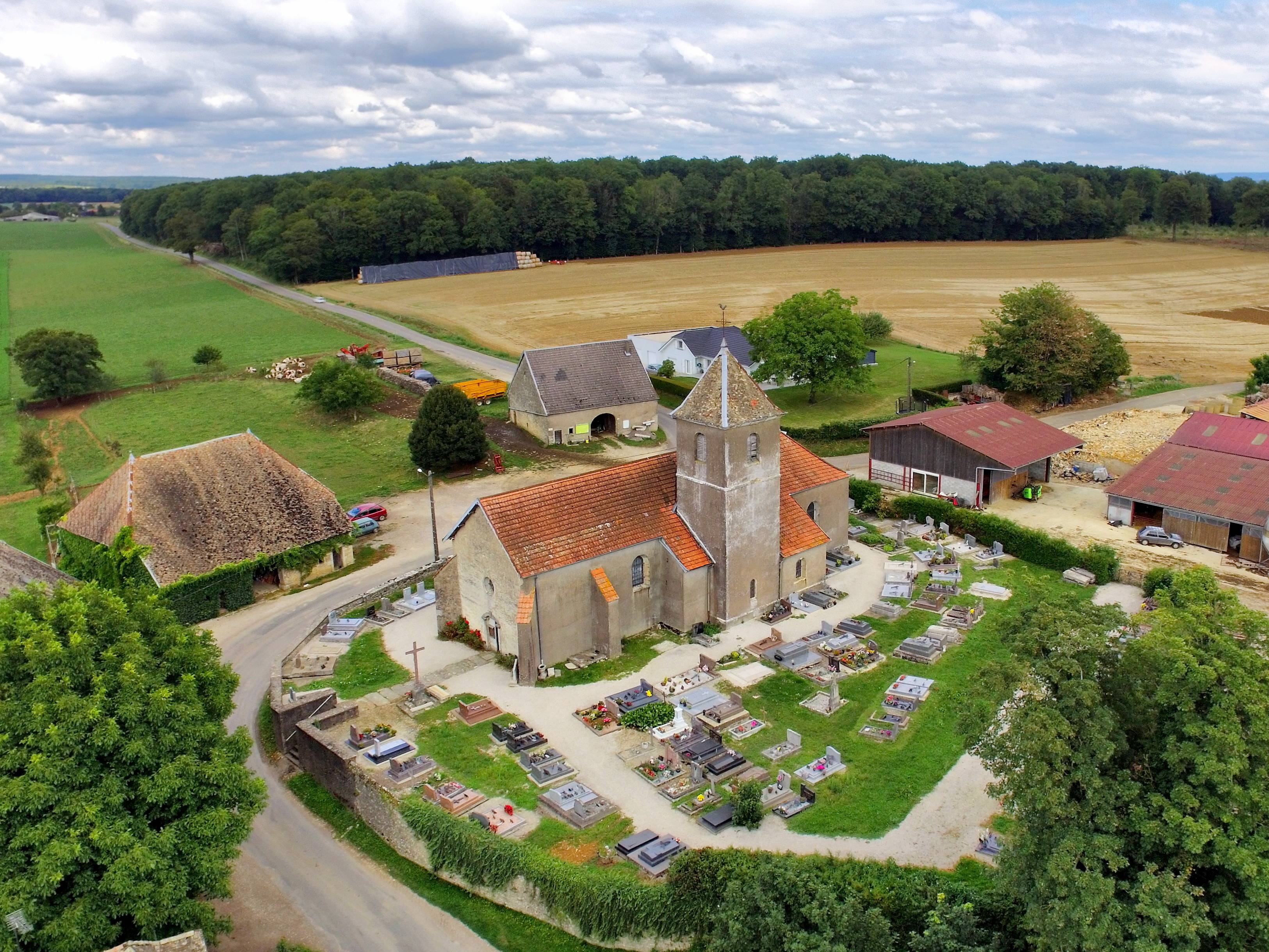 Photo de Église Saint-Bénigne de They