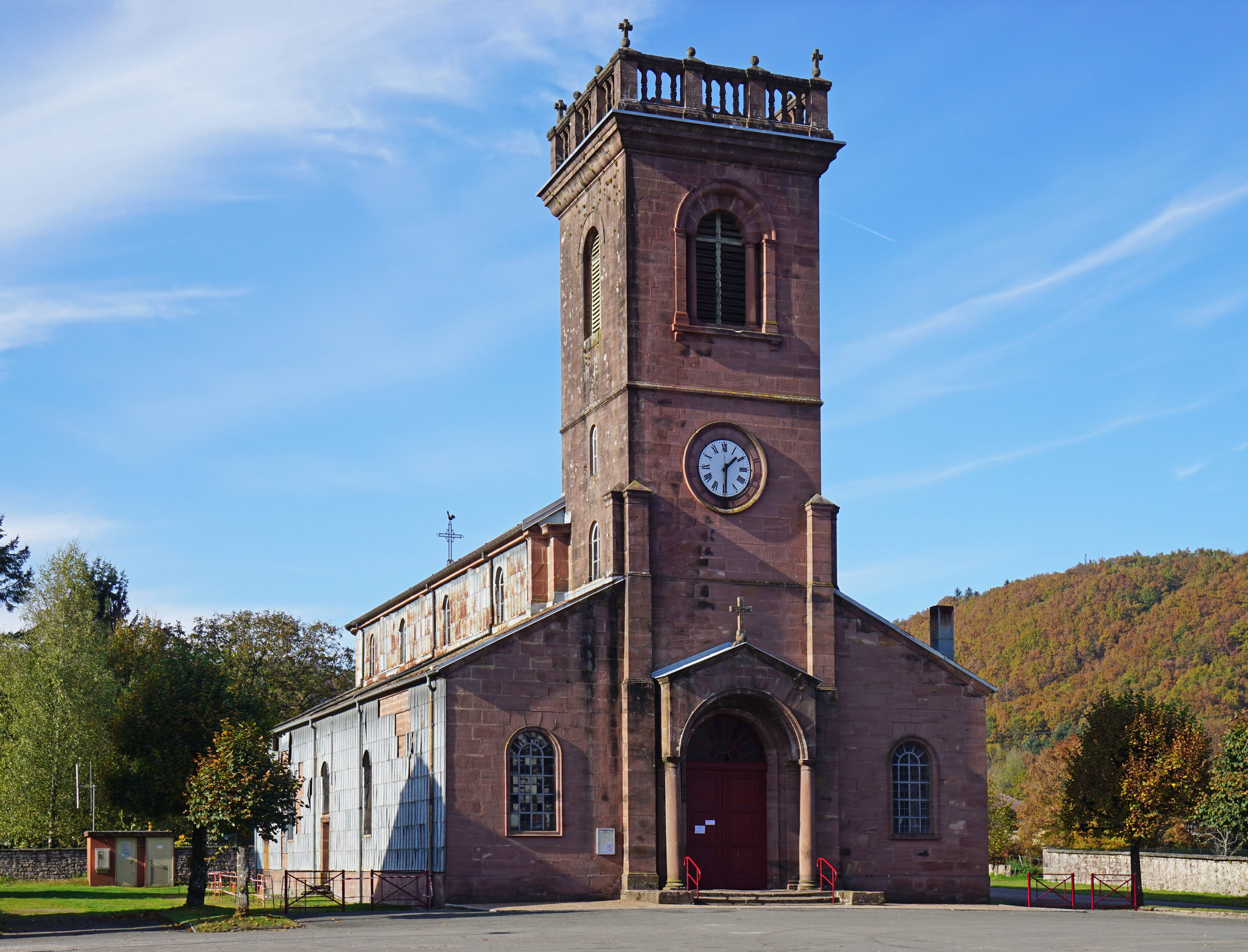 Photo de Saint-Valbert Kirche von Ternuay-Melay-et-Saint-Hilaire