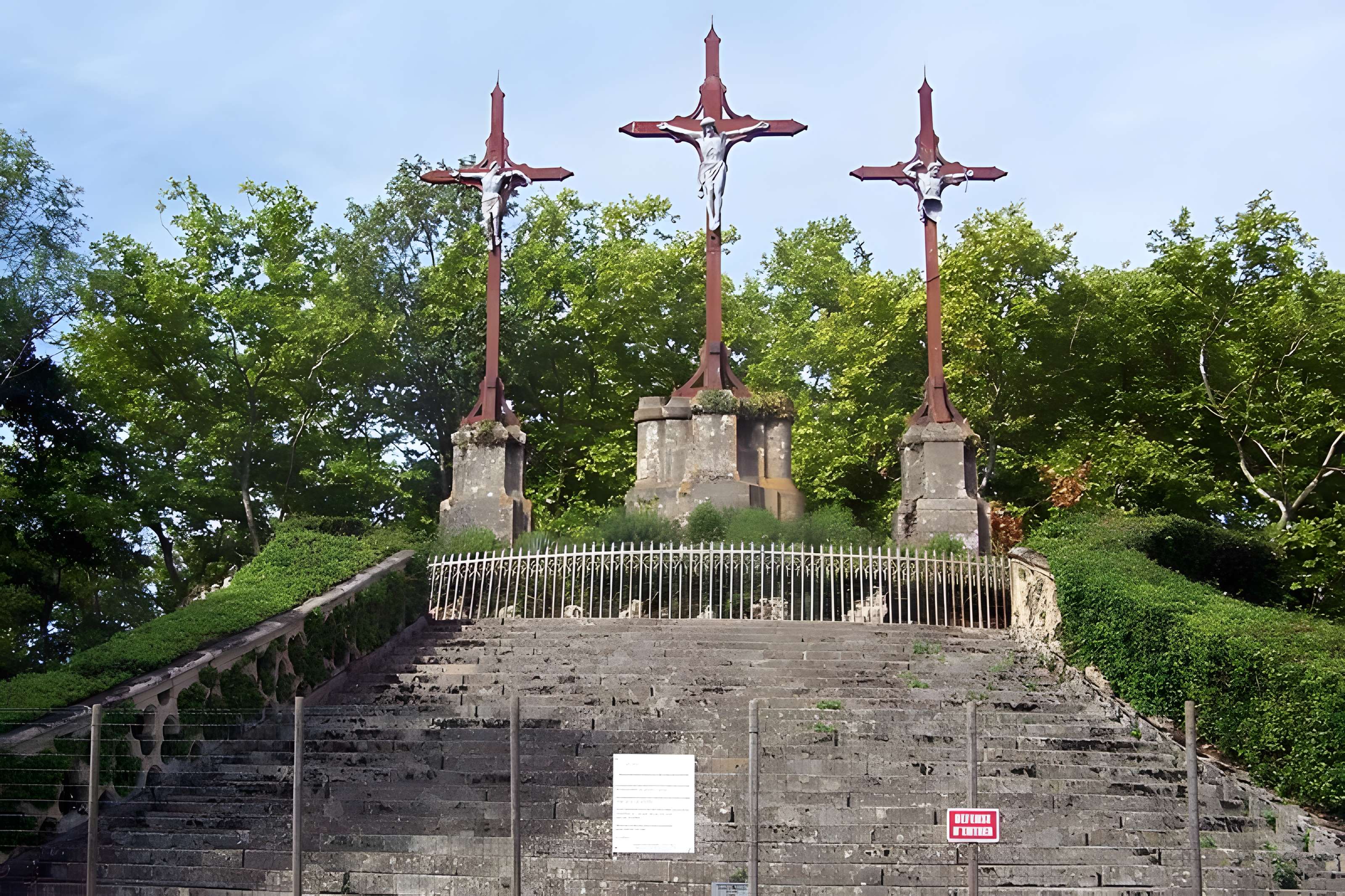 Chemin de croix et calvaire de Verdelais 