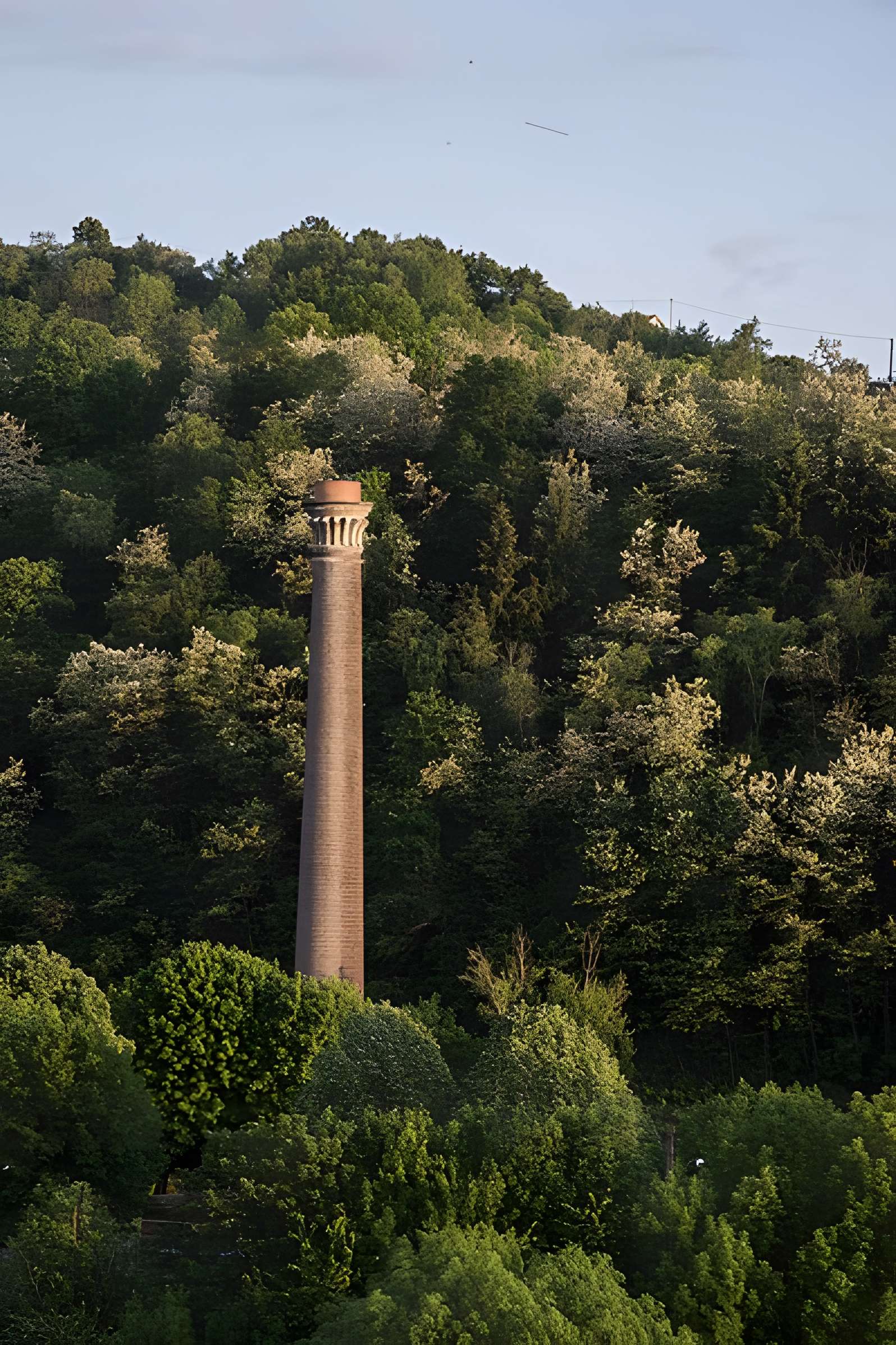 Cheminées d'usine d'Aubin