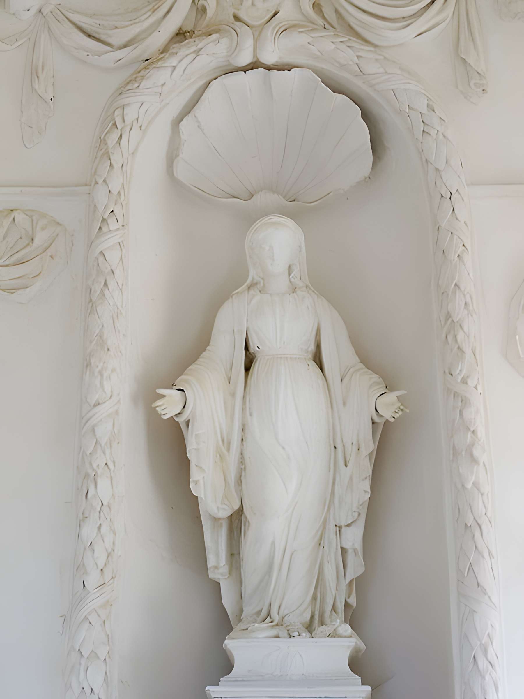 Cimetière et chapelle Notre-Dame-de-Pareloup de Mazan