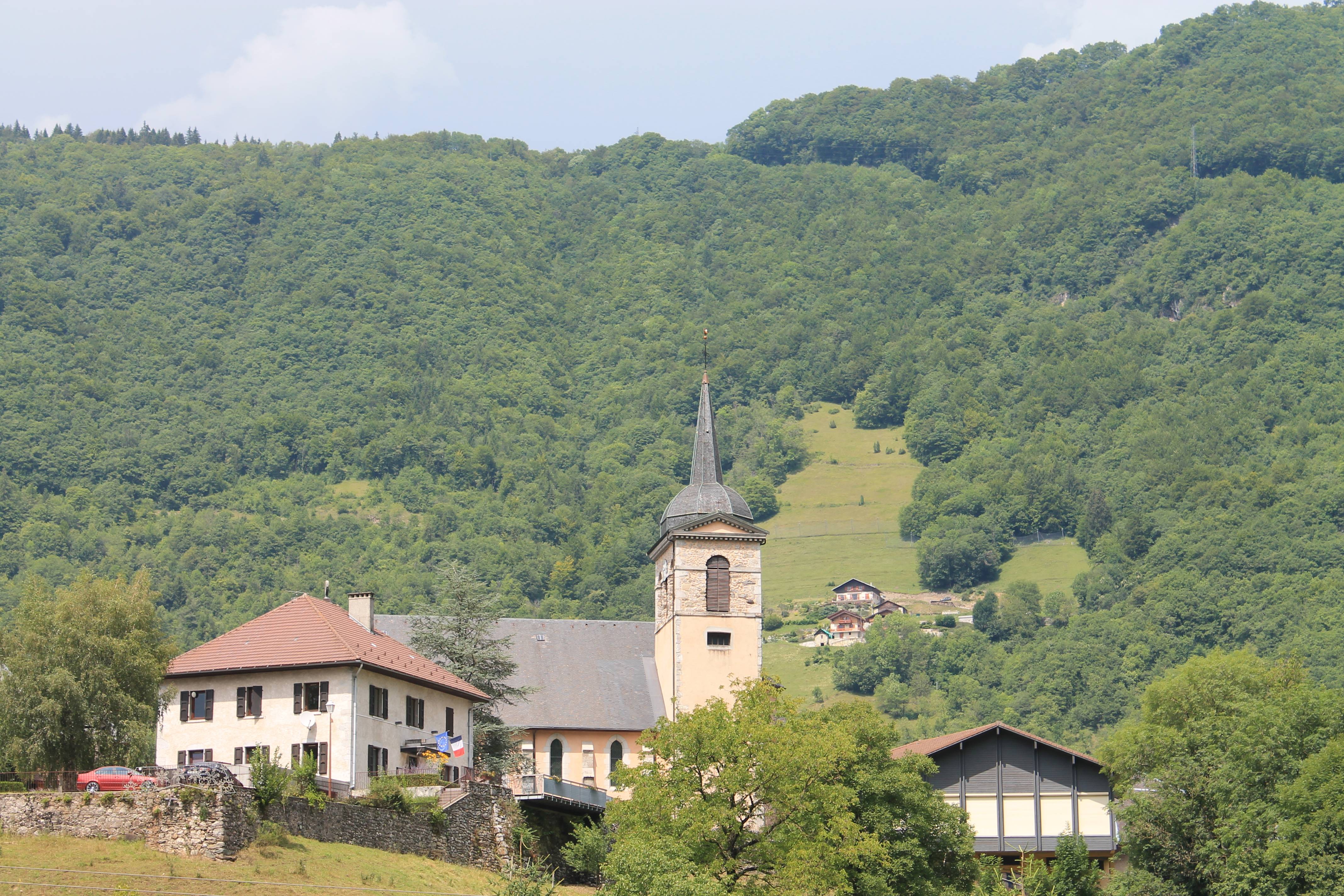 Photo de Saint-Victor-et-Saint-Ours Church