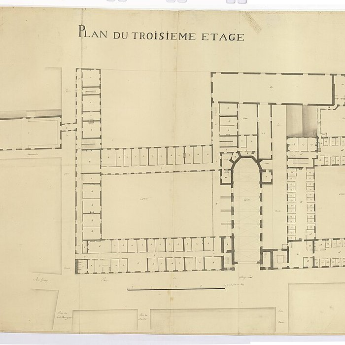 Photo de Ancien Collège de la Trinité, actuellement lycée Ampère
