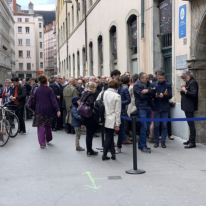 Photo de Ancien Collège de la Trinité, actuellement lycée Ampère