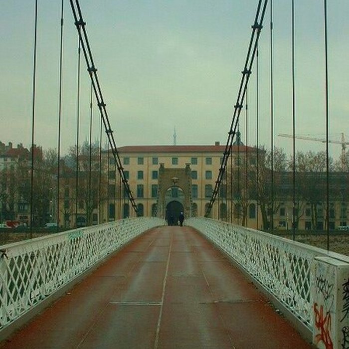 Photo de Ancien Collège de la Trinité, actuellement lycée Ampère