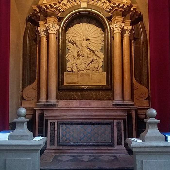 Photo de Ancien Collège de la Trinité, actuellement lycée Ampère