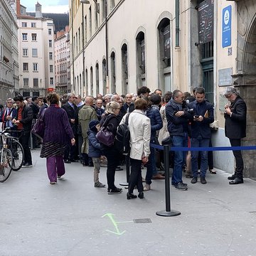 Ancien Collège de la Trinité, actuellement lycée Ampère