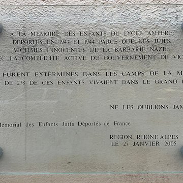 Ancien Collège de la Trinité, actuellement lycée Ampère