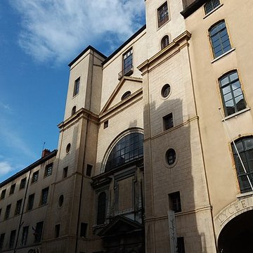 Ancien Collège de la Trinité, actuellement lycée Ampère
