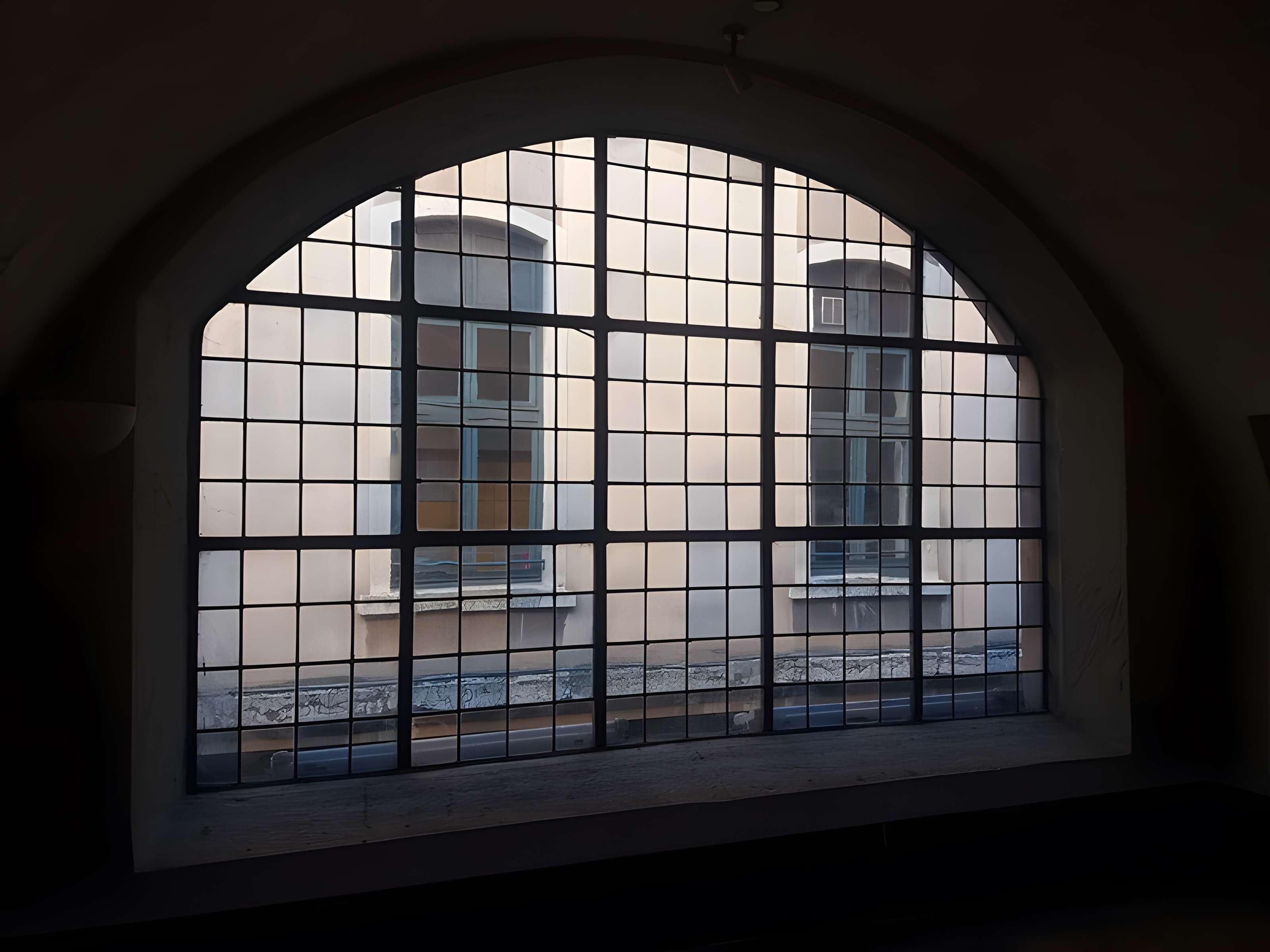 Ancien Collège de la Trinité, actuellement lycée Ampère