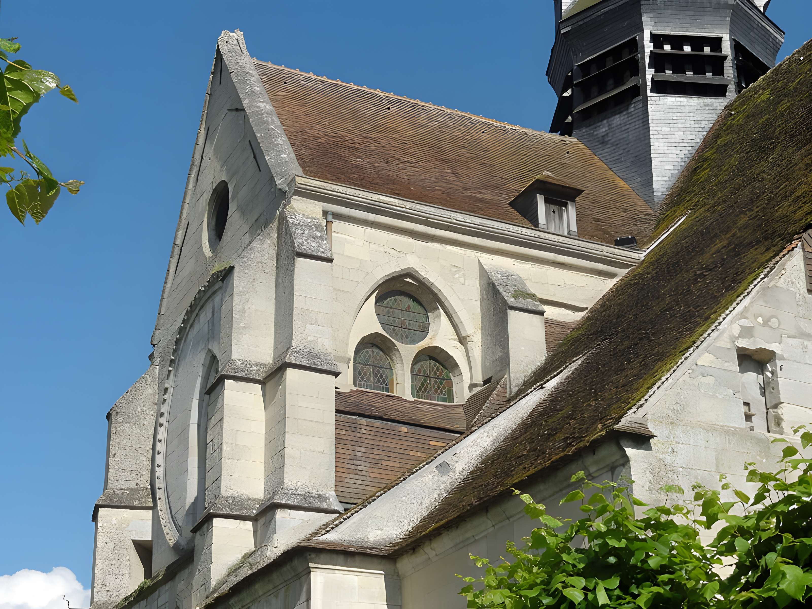 Collégiale Notre-Dame de Mello